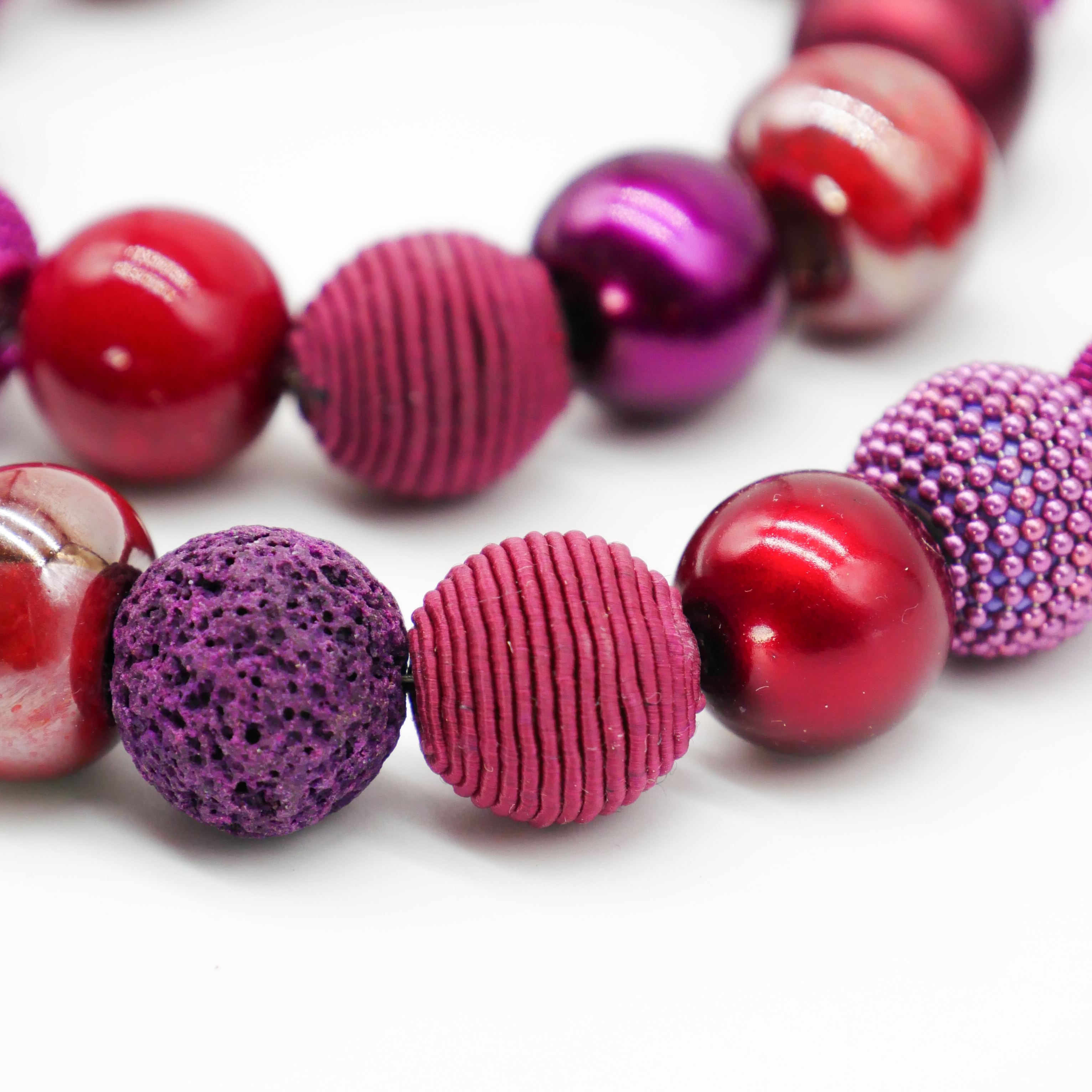  "Bollywood" Armband auf Gummi, burgunder