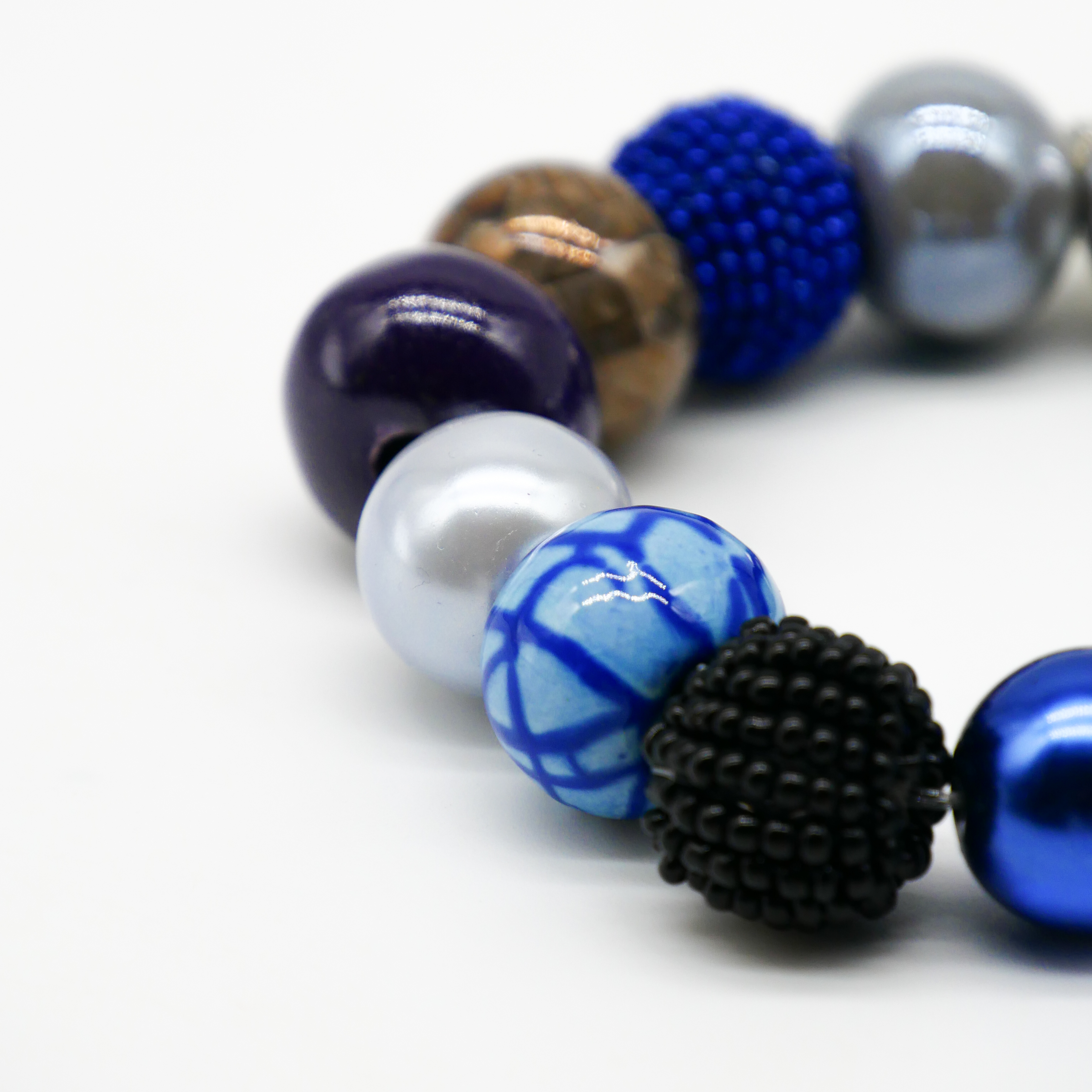  "Bollywood" Armband auf Gummi, blau-silber