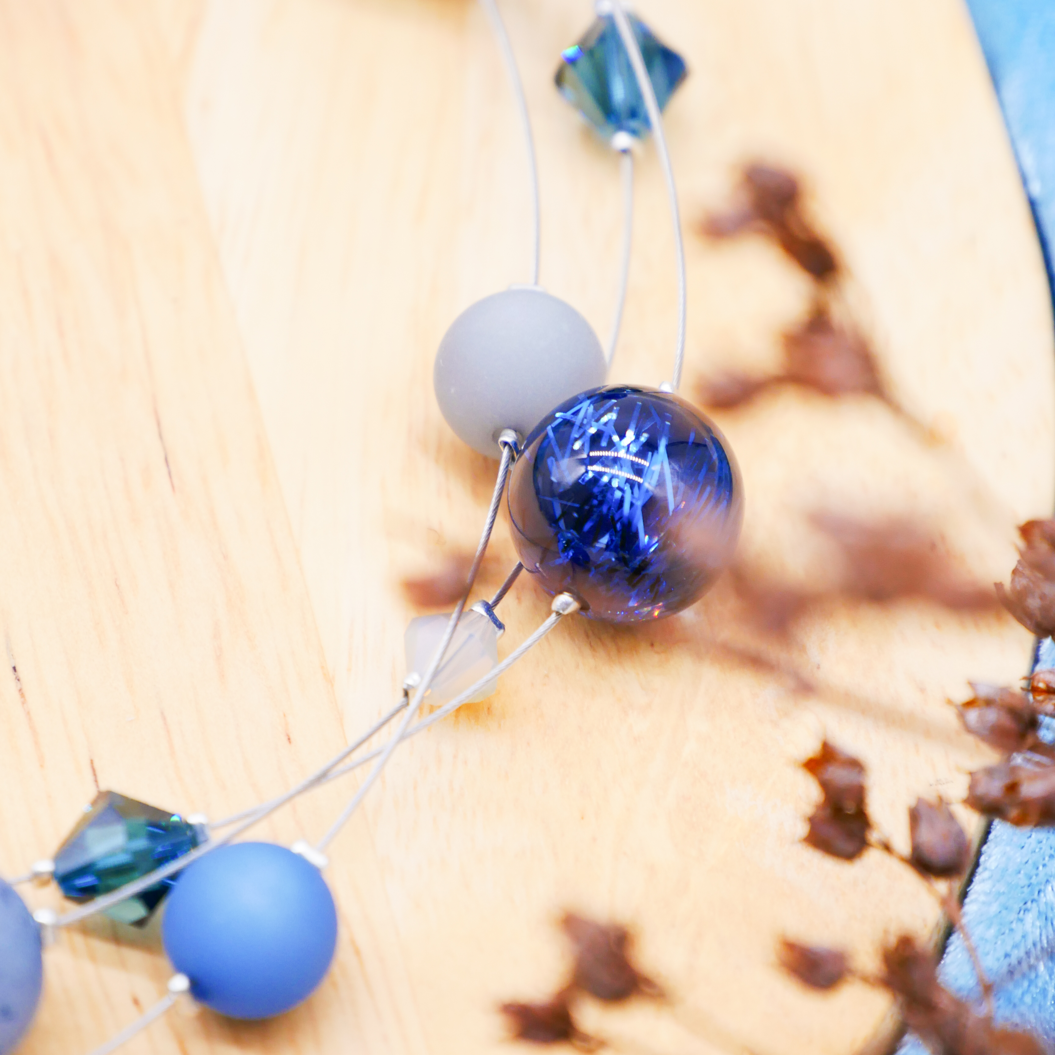 “Color Explosion”, short 3 strand necklace with polaris beads - pearlgentian