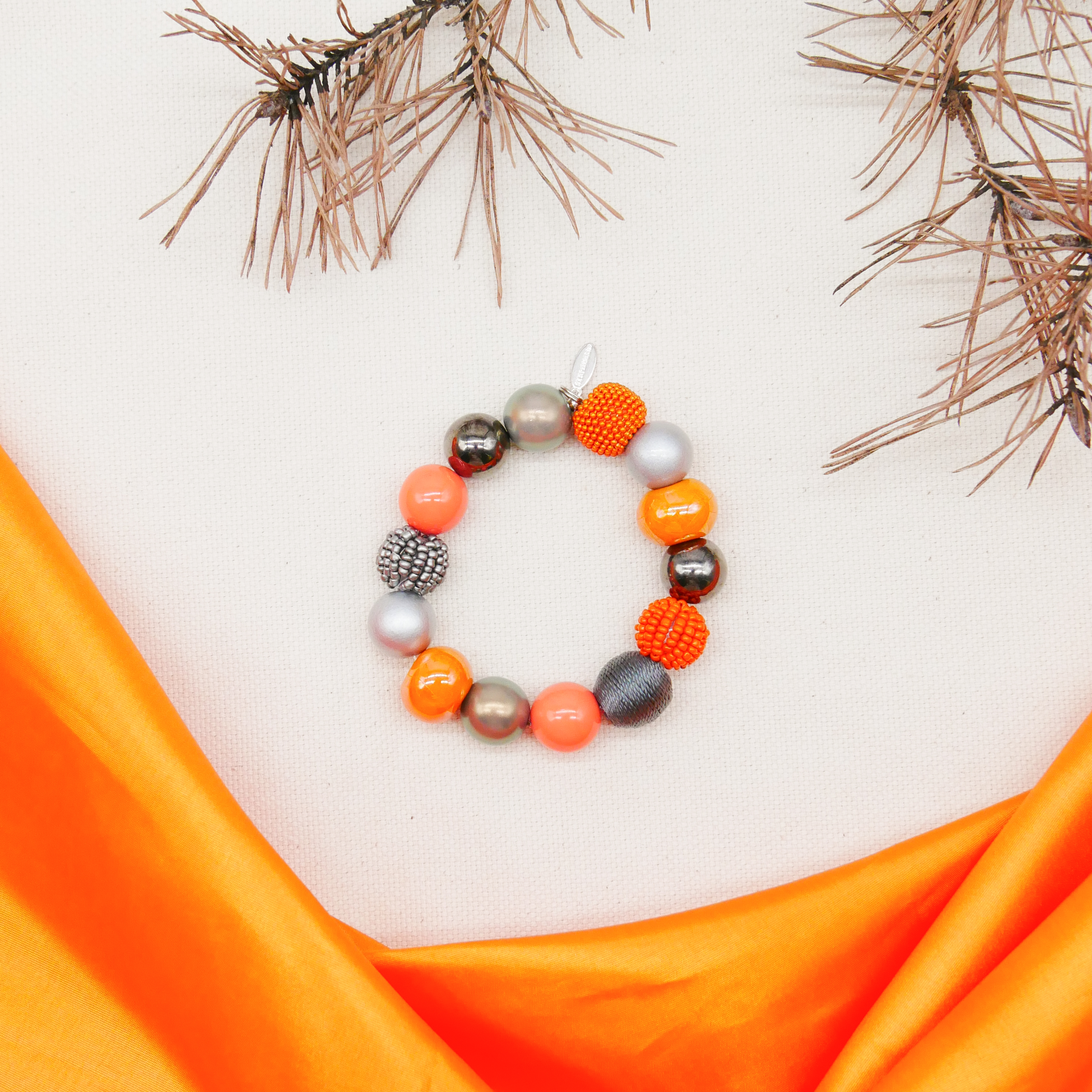  "Bollywood" Armband auf Gummi, vulkan