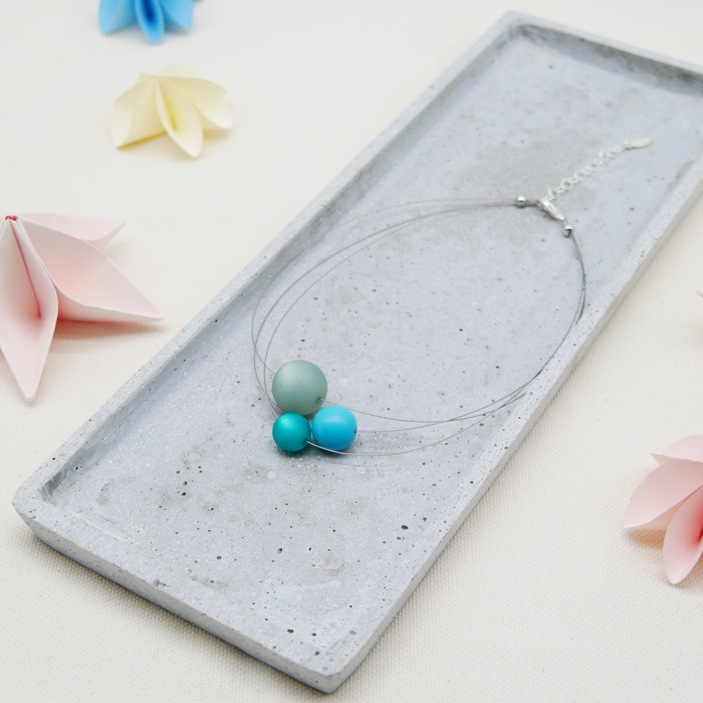  Color Explosion, kurze 3-Strang Kette "Planet" - Neptun türkis