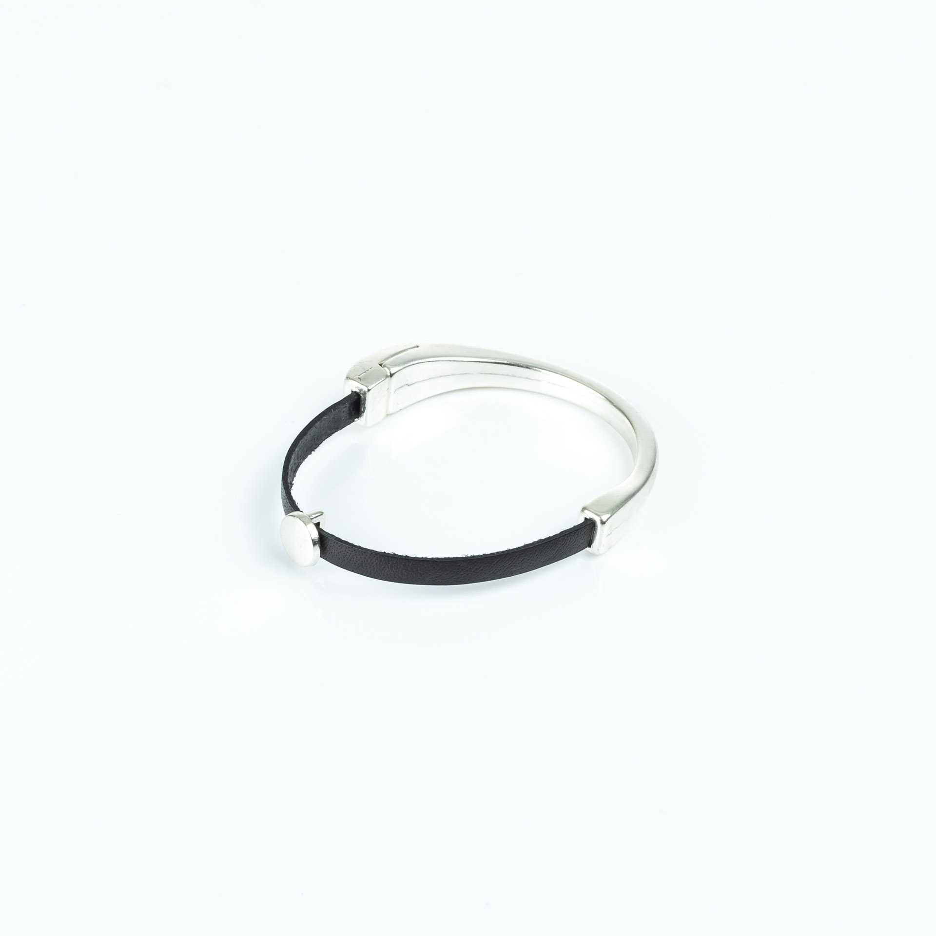 Armband aus Leder, Kreis, schwarz, 5x2mm
