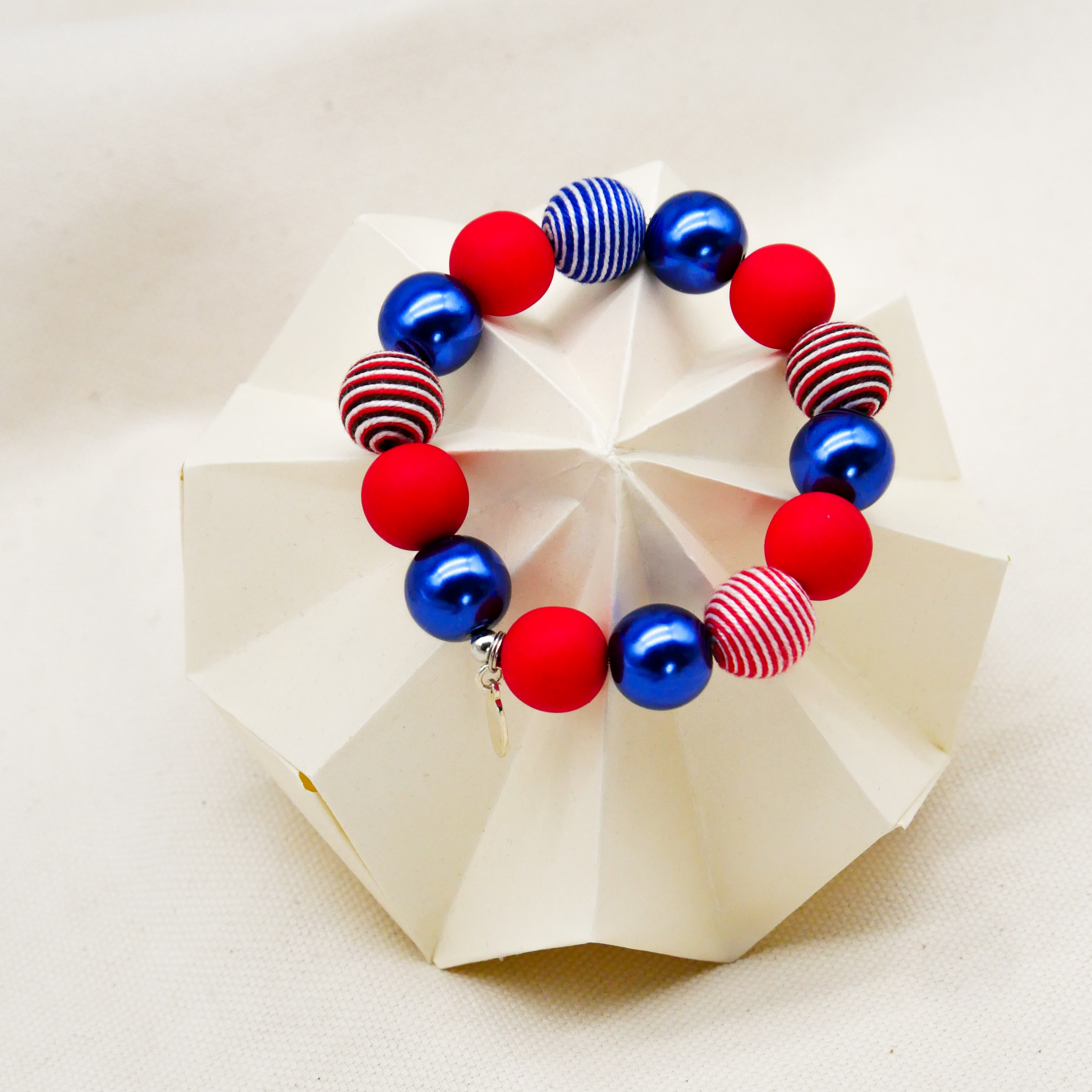  "Bollywood" Armband auf Gummi, marine