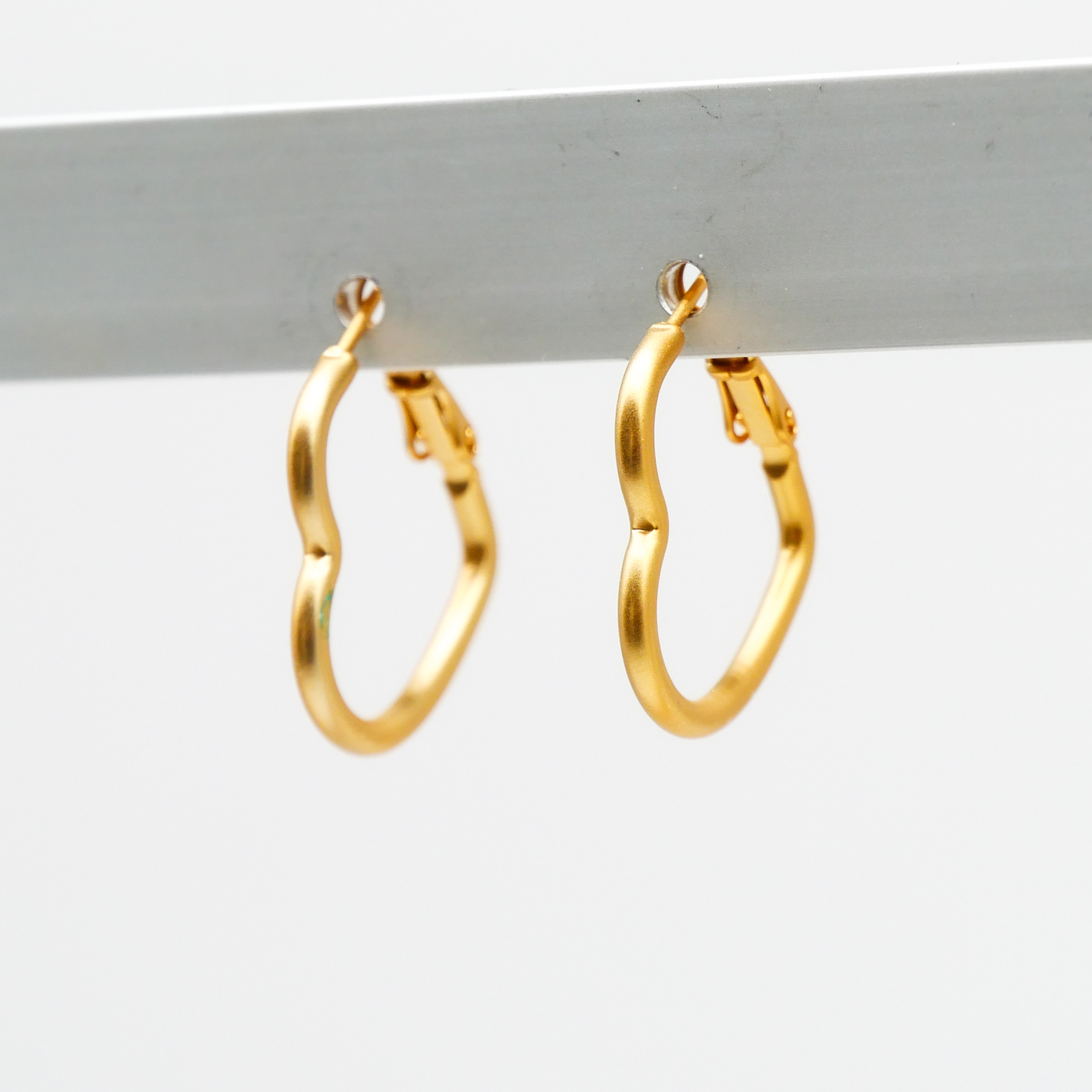 "Circle" Creole Herz vergoldet 28 x 22 mm