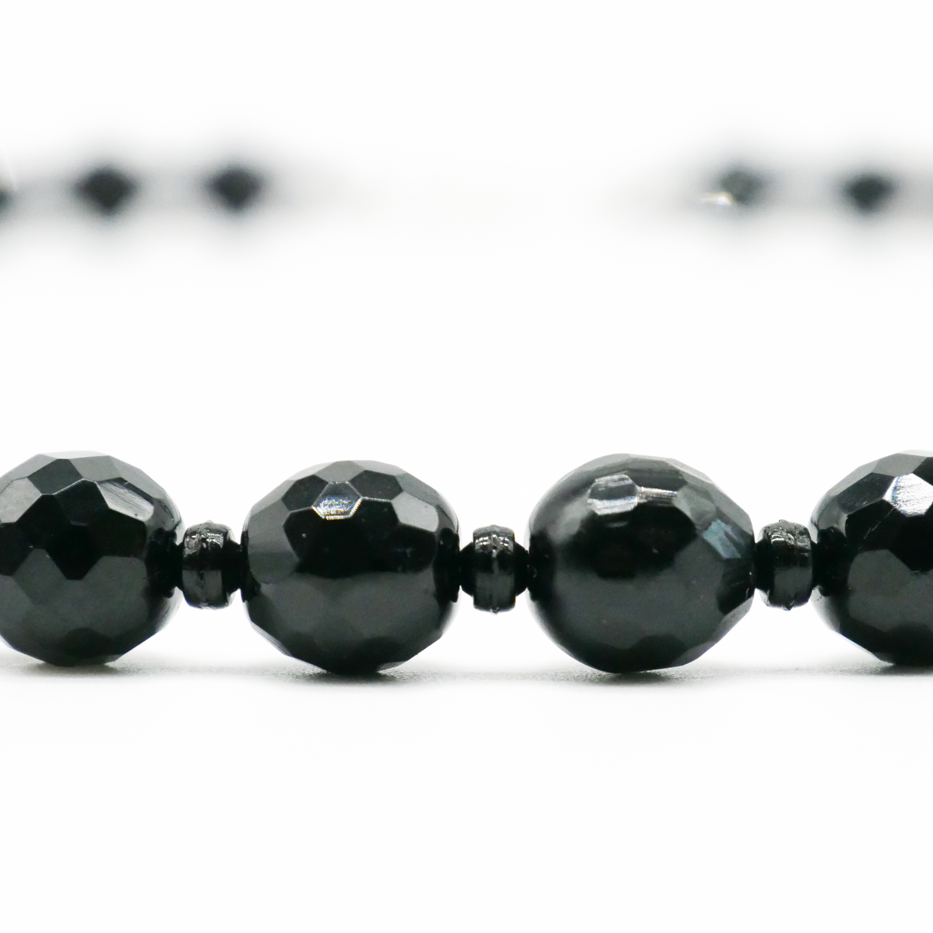  "Jet Schmuck" Kette ca. 55 cm schwarze facettierte Glasperlen Ø 12 mm mit Verlauf