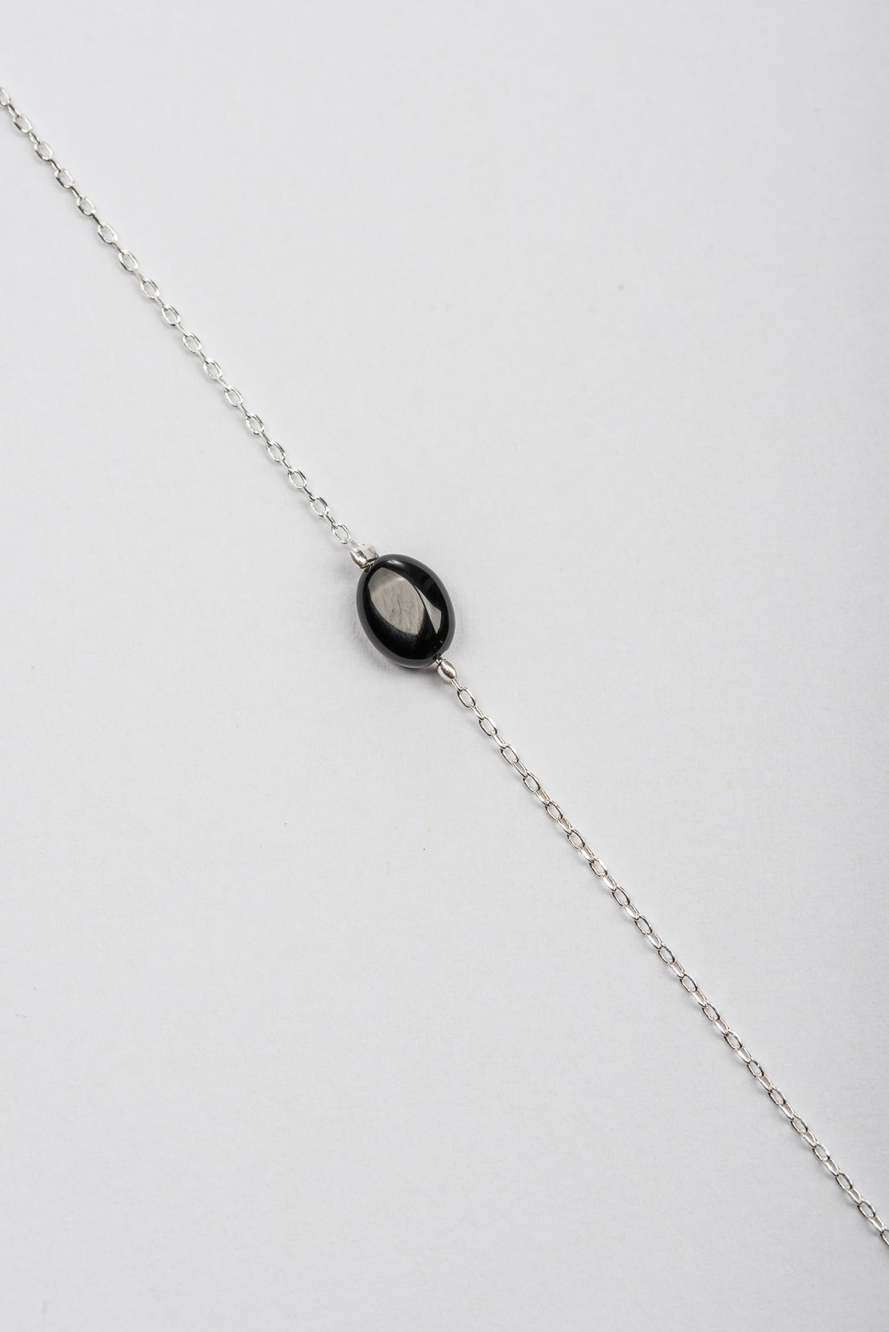 "Fine Filigré" feines Armband, Onyx Perle, versilbert