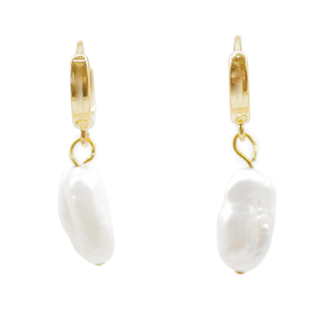 "Freshwater Pearls"  Ohrstecker "Pearls" mit SWZ Perlen, vergoldet