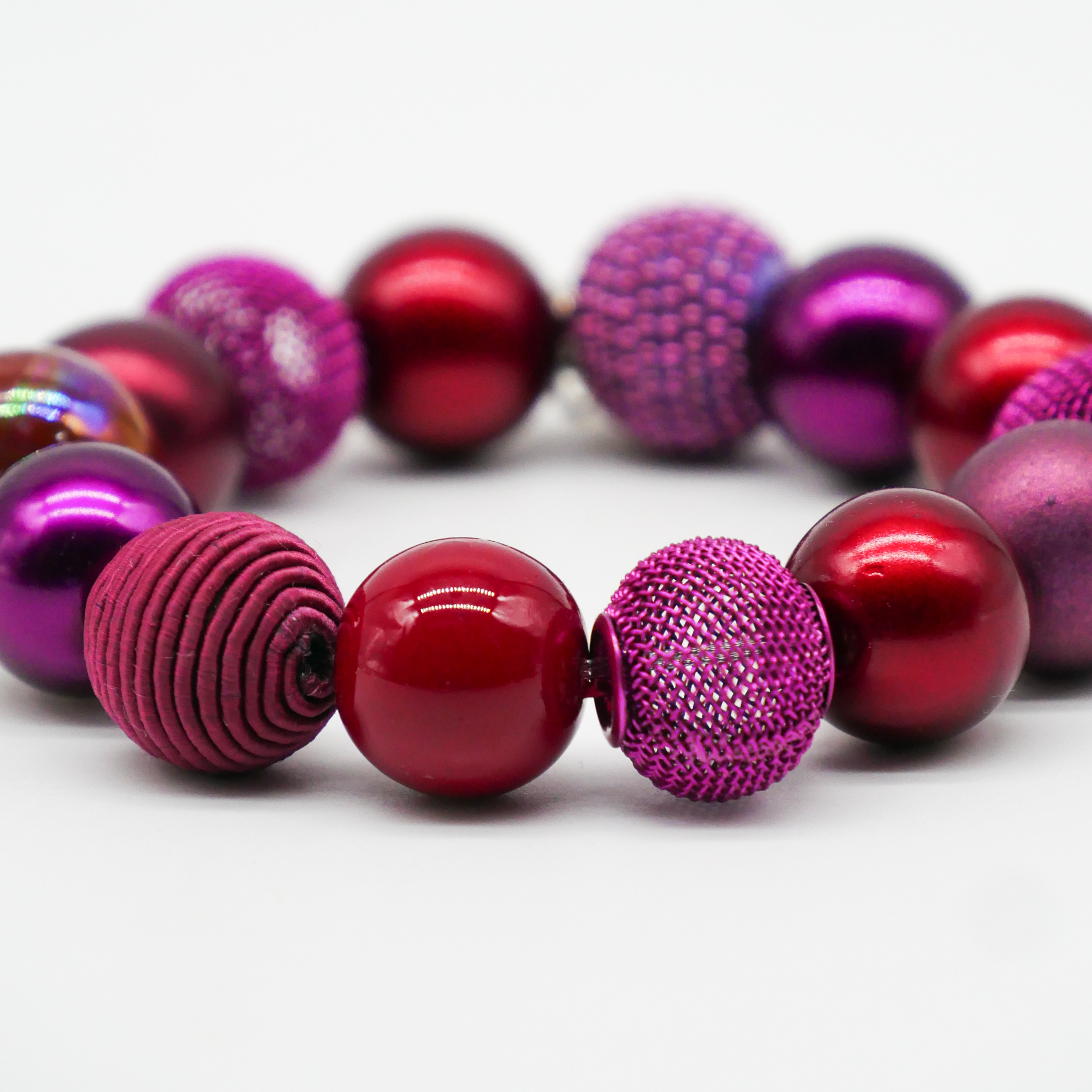  "Bollywood" Armband auf Gummi, burgunder
