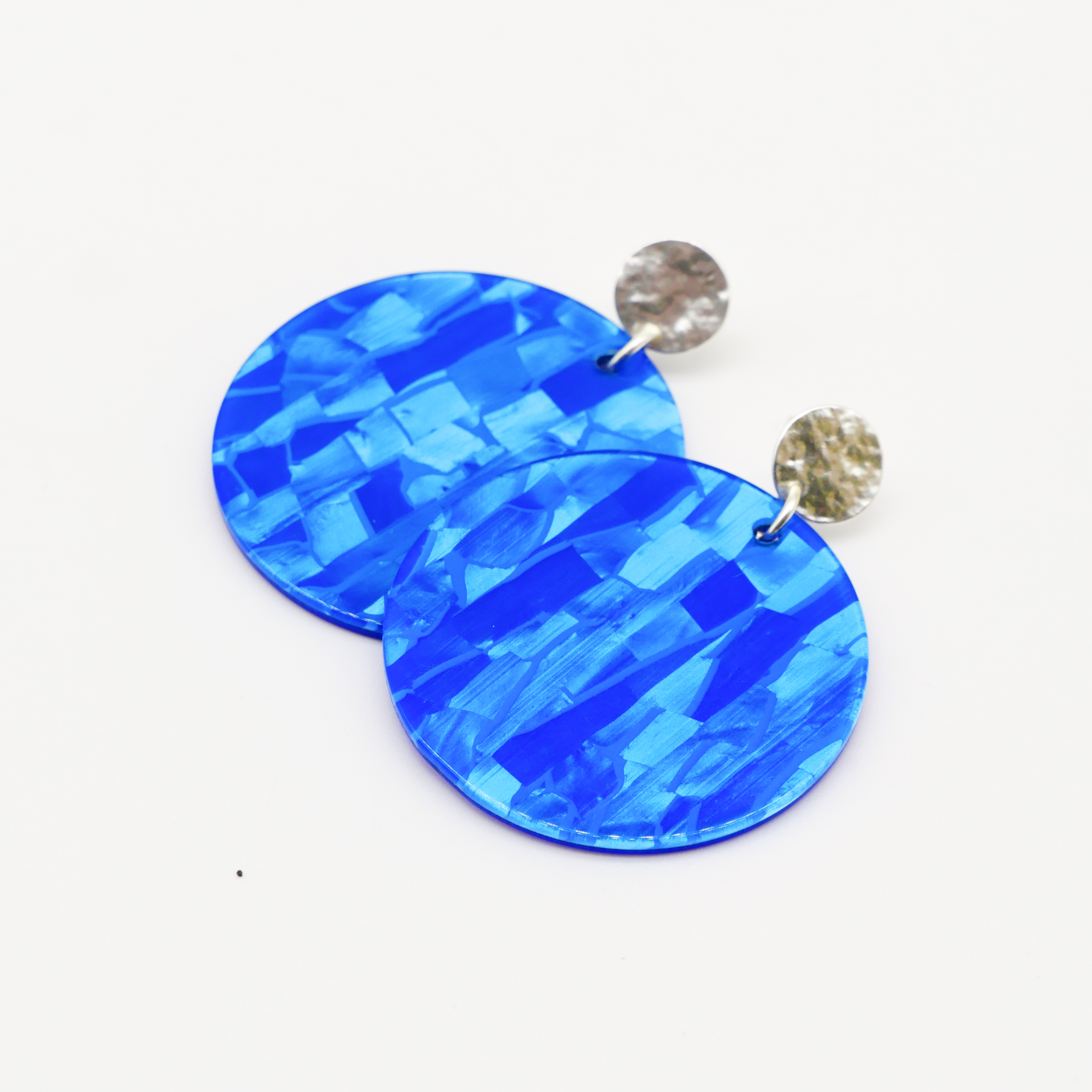 "Color Explosion", Ohrstecker Scheibe Ø 40 mm, Oberteil Ø 10 mm vergoldet, blue pearl "Color Explosion", Ohrstecker Scheibe Ø 40 mm, Oberteil Ø 10 mm vergoldet, blue pearl