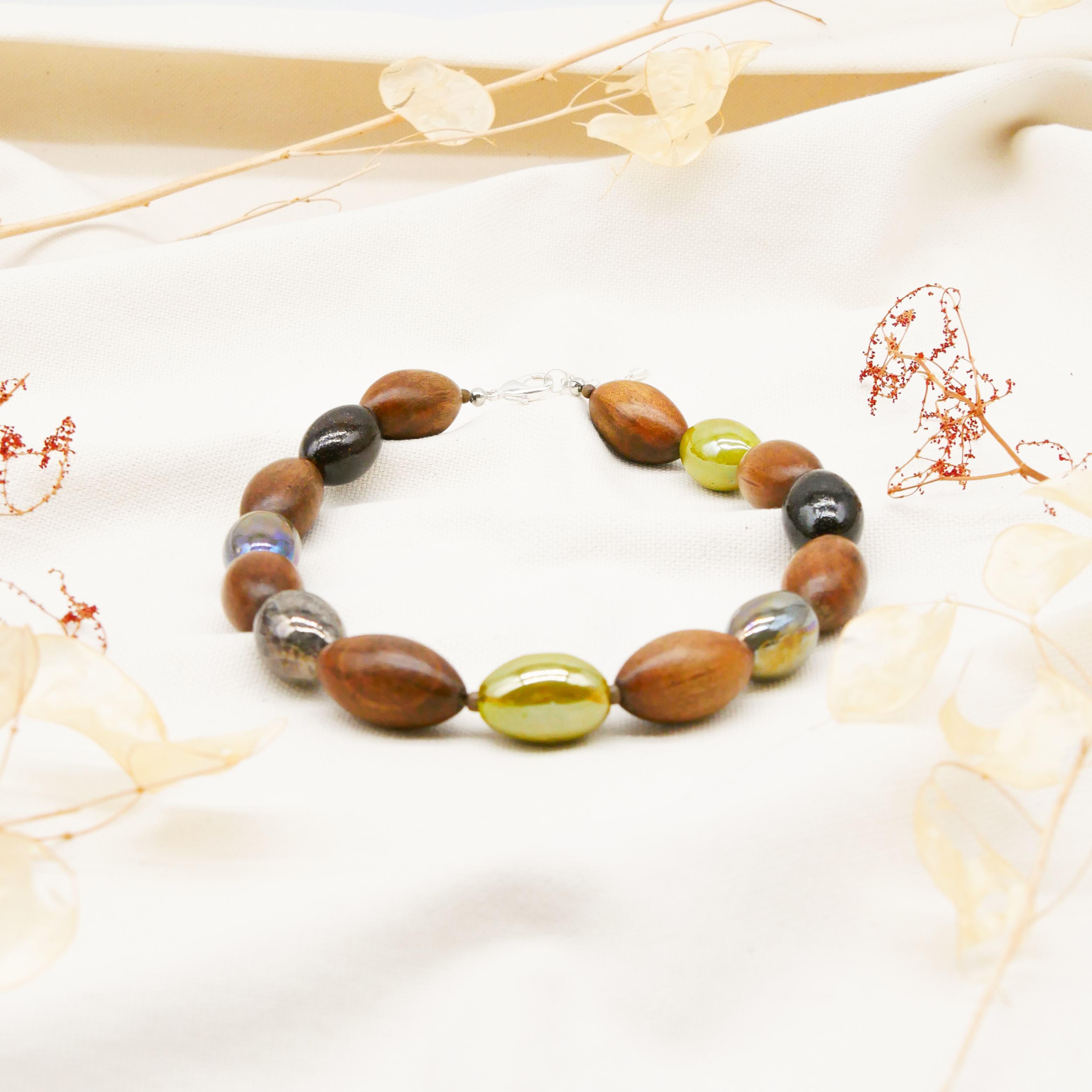 "Woodland", Kette "Olive", Greywood Holzolive und Keramik Oliven, graue und grüne Töne "Woodland", Kette "Olive", Greywood Holzolive und Keramik Oliven, graue und grüne Töne