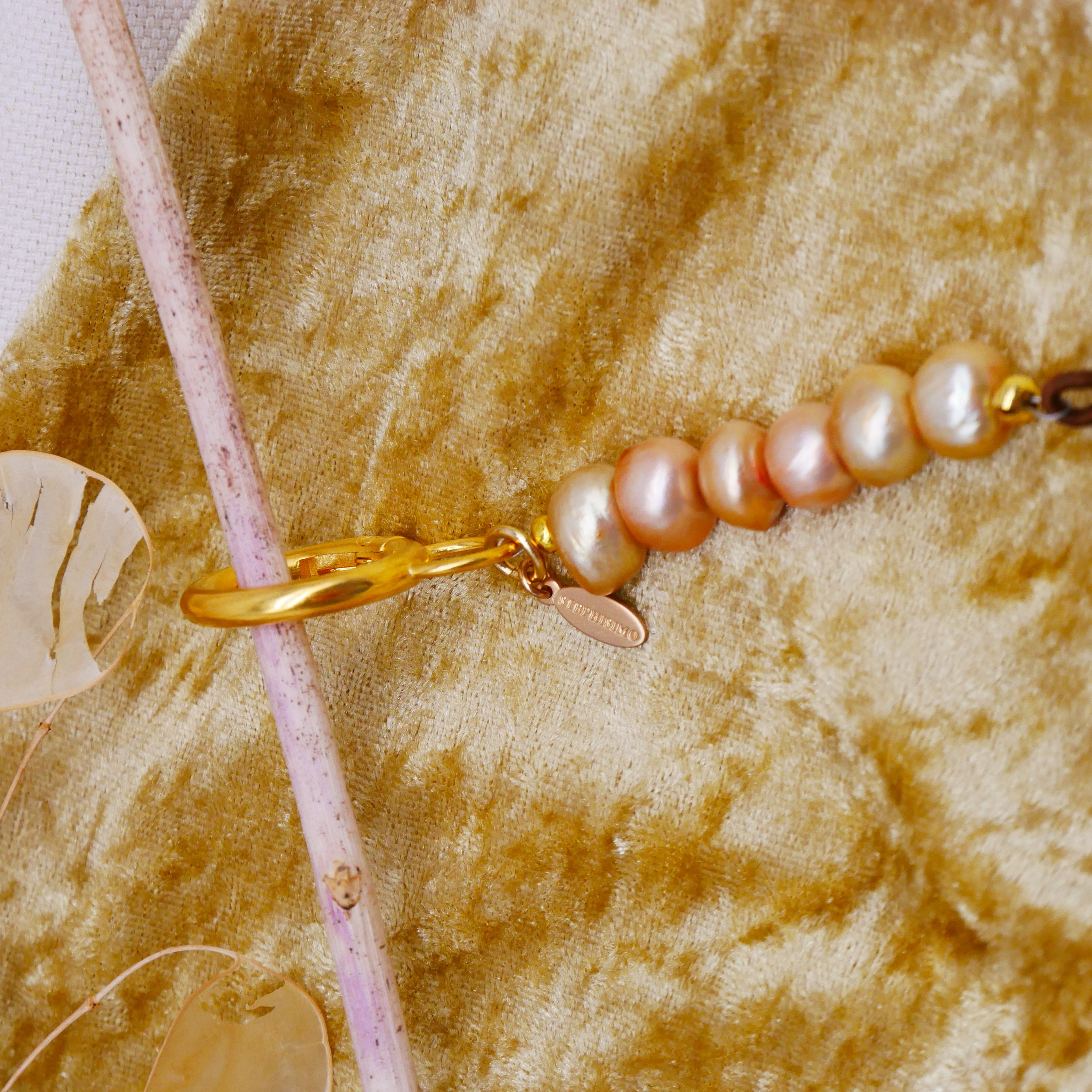 "Lucky Pendant" Anhänger, 1 Strang SWZ Perle große braune Quaste "Lucky Pendant" Anhänger, 1 Strang SWZ Perle große braune Quaste