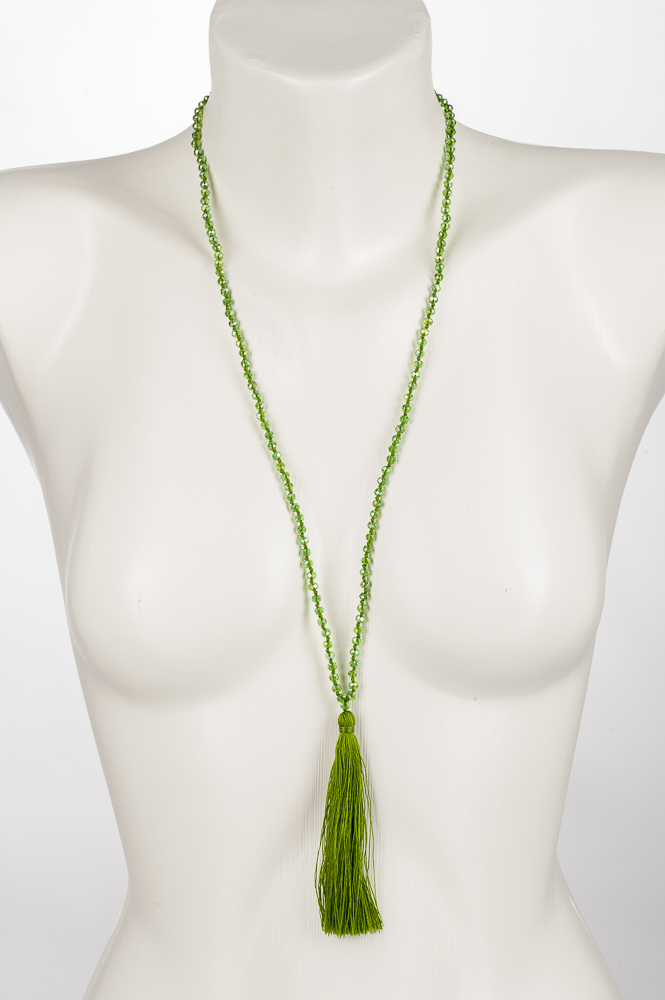 "Tassel" dainty necklace wirth 4mm crystal glass a big tassel, knotted, green