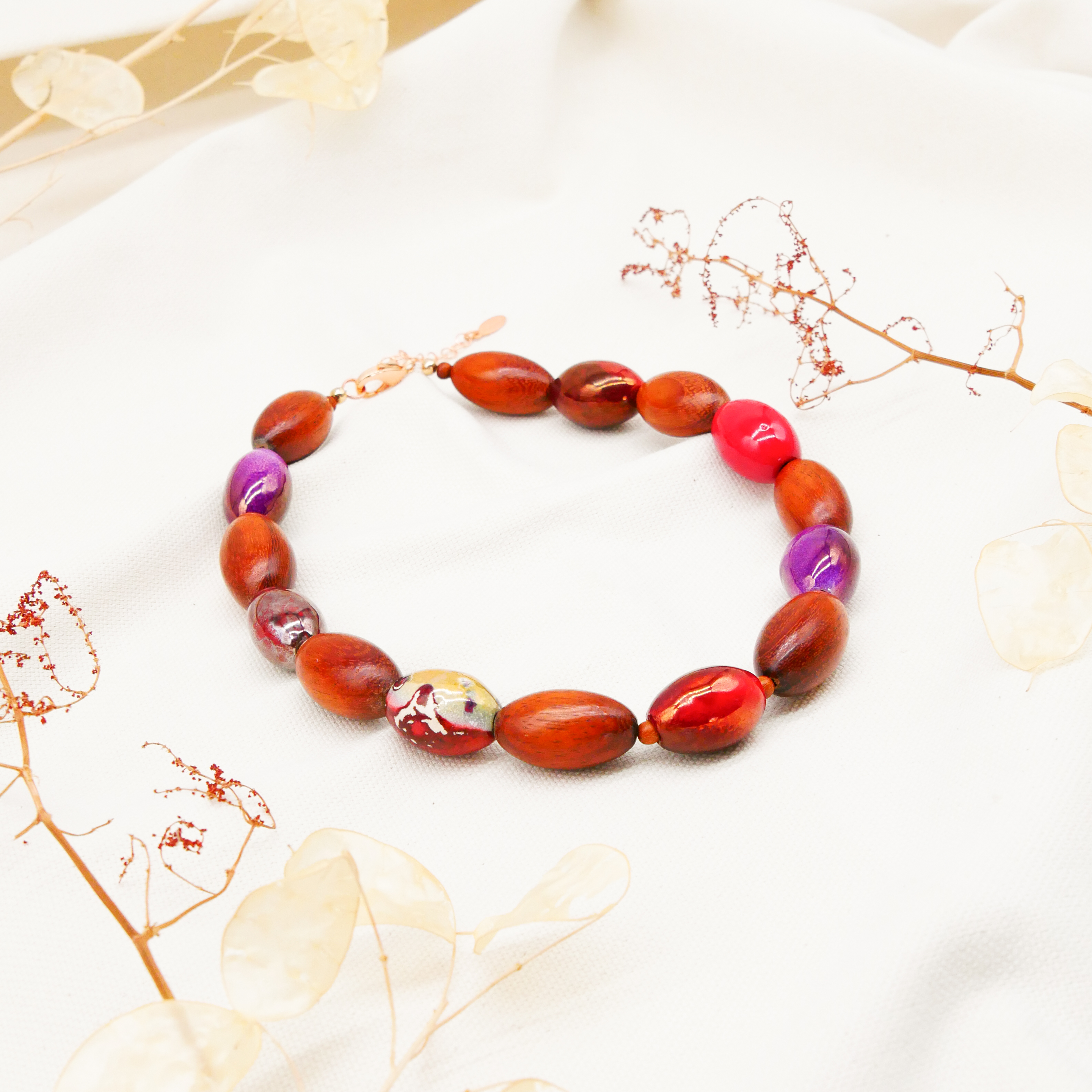 "Woodland", Kette "Olive", Bayong Holzolive und Keramik Oliven, rote Töne "Woodland", Kette "Olive", Bayong Holzolive und Keramik Oliven, rote Töne