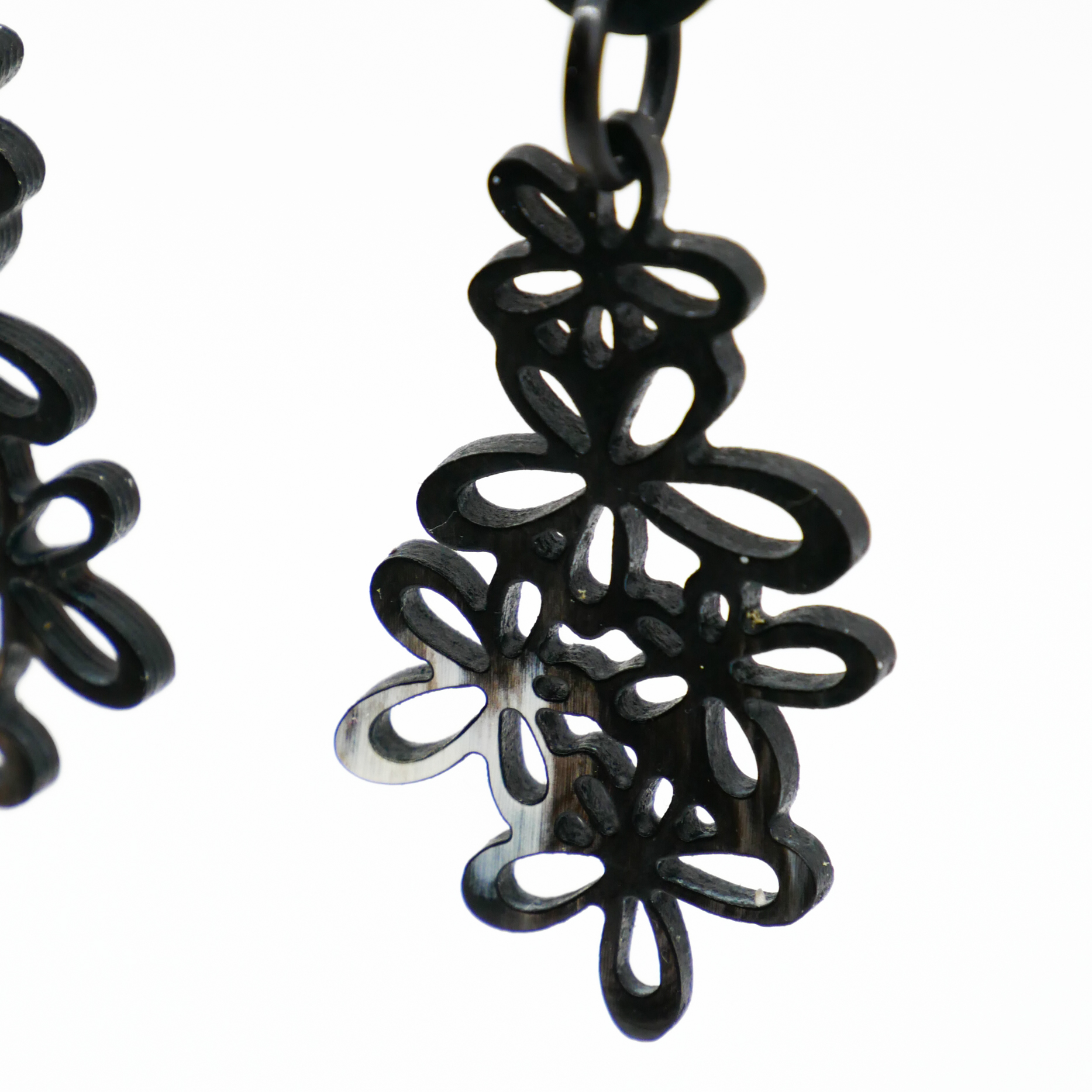 "Craft Art" Ohrring "Blütenzauber" schwarzes und marble Horn