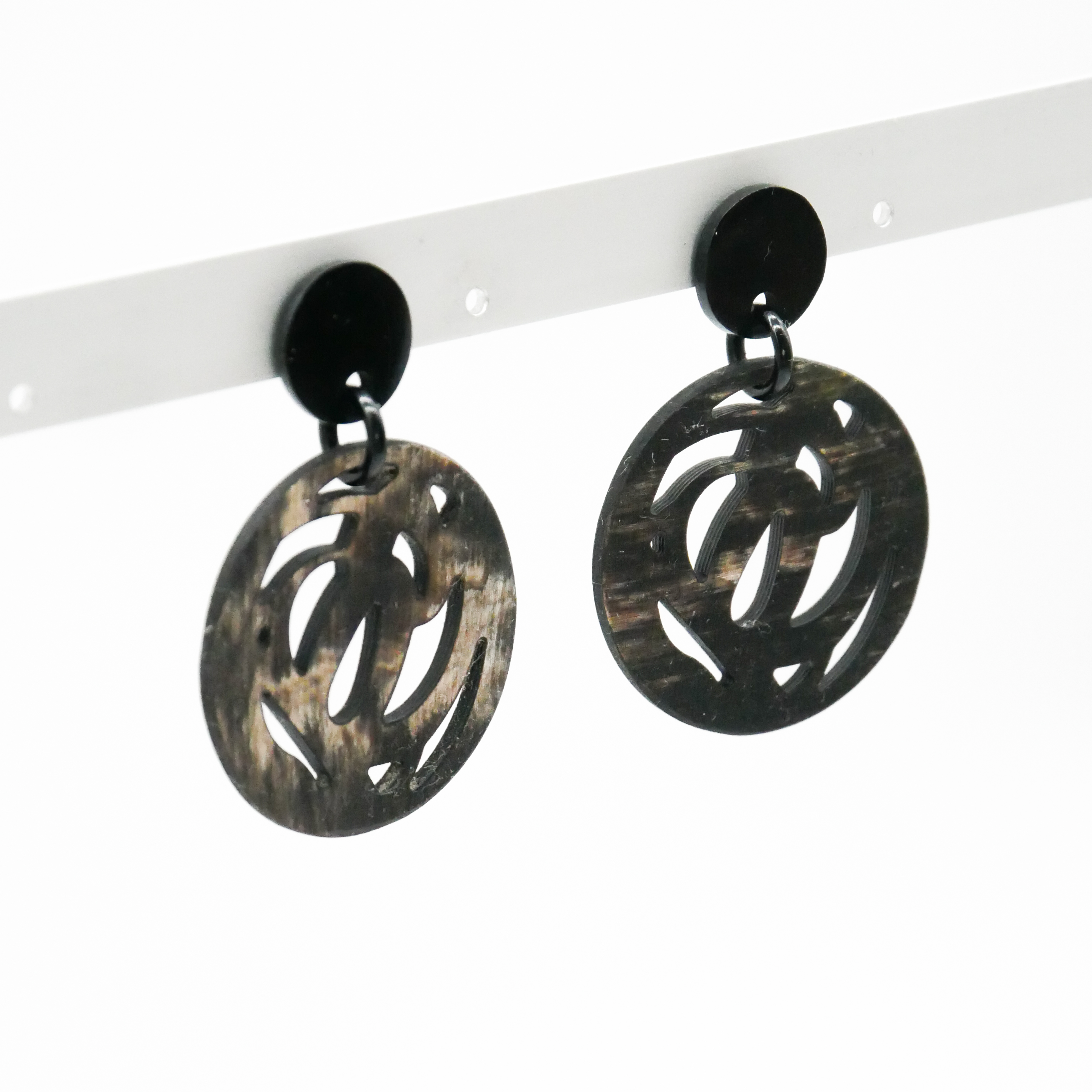  "Craft-Art", Ohrring Ø ca. 40 mm marble Horn verspieltes Design 