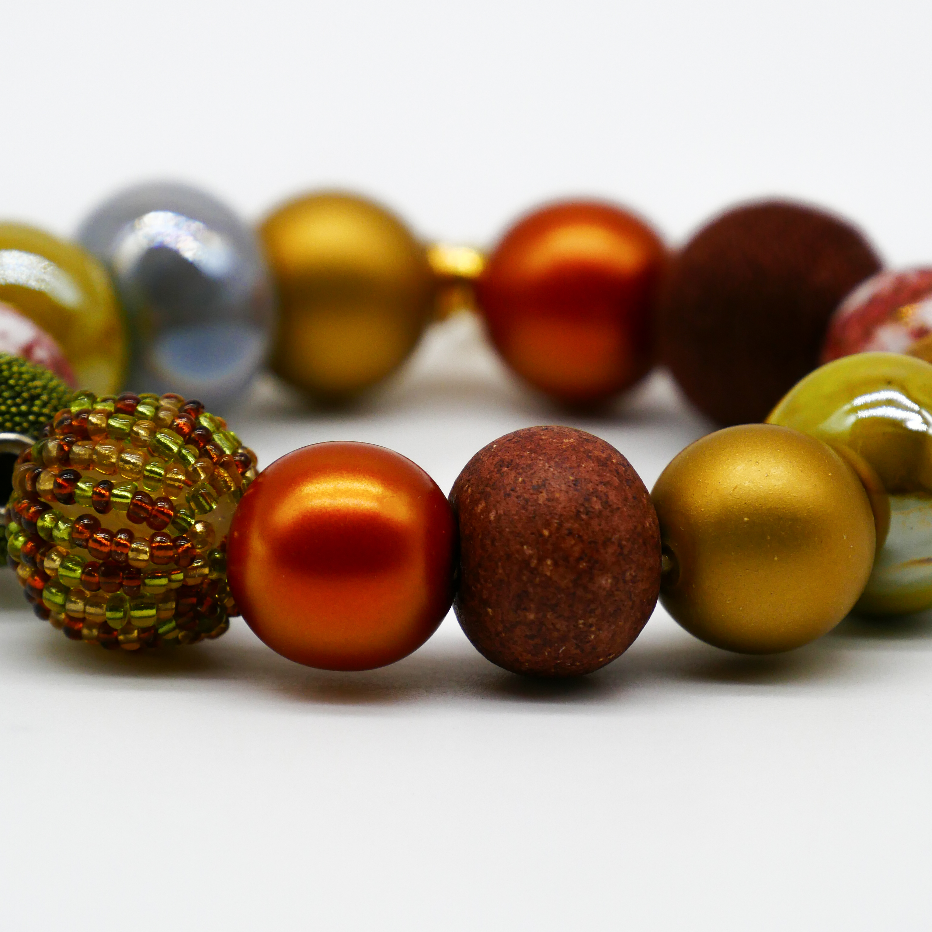  "Bollywood" Armband auf Gummi, nativ