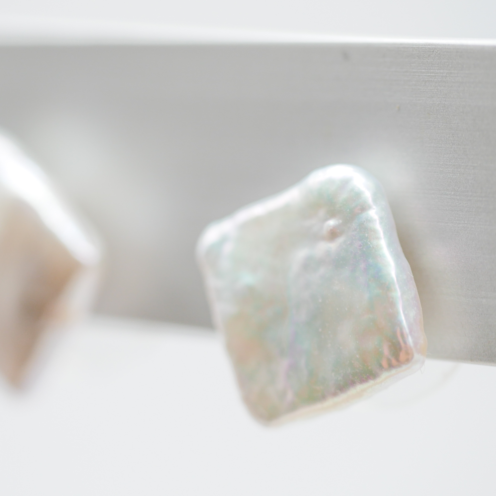 "Freshwater Pearls"  Ohrstecker "Quadrat" aus SWZ Perlen