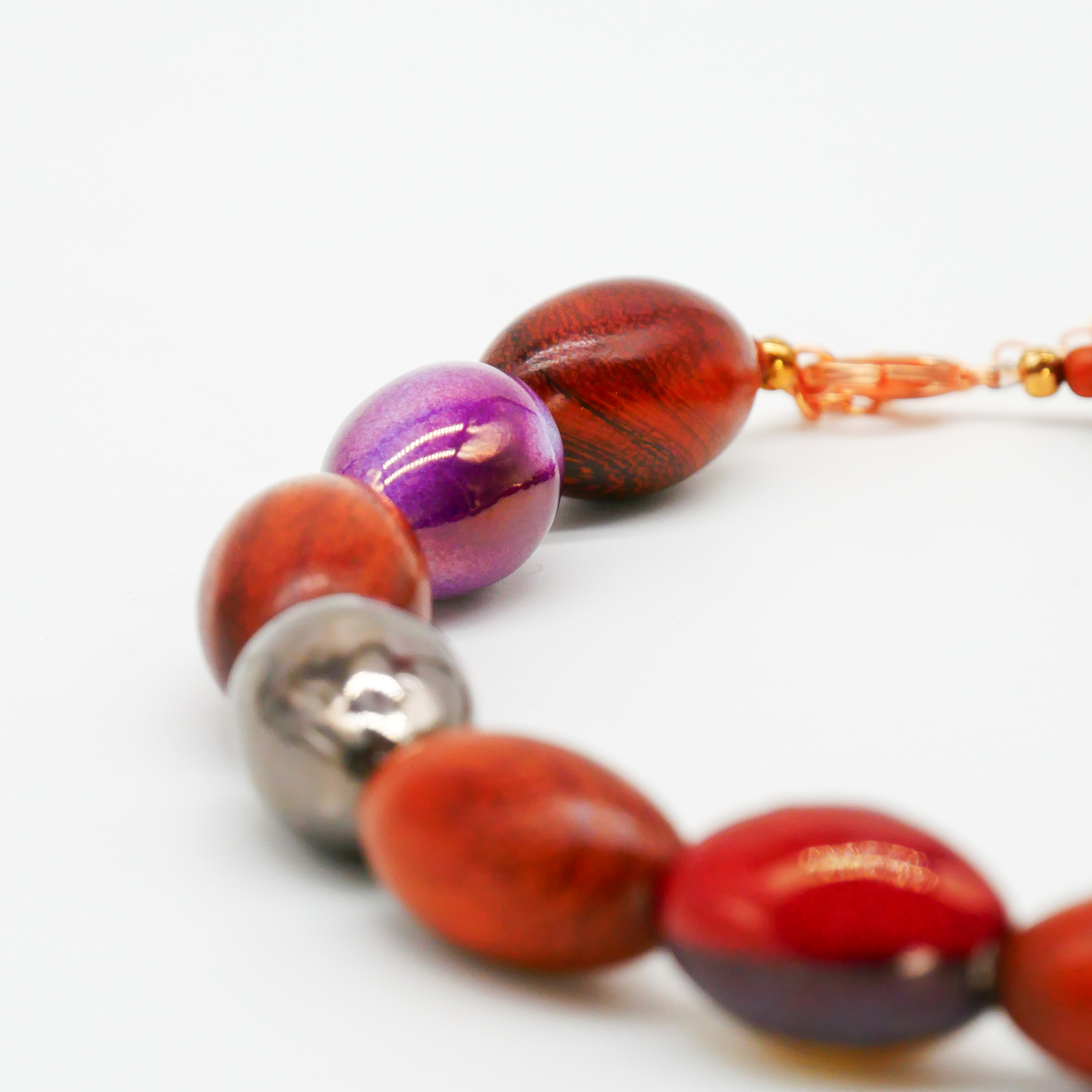"Woodland", Kette "Olive", Bayong Holzolive und Keramik Oliven, rote Töne "Woodland", Kette "Olive", Bayong Holzolive und Keramik Oliven, rote Töne