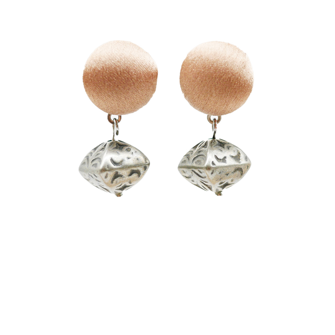  "Fine Bead Art" earrings fabric coated bead, beige, silver bead