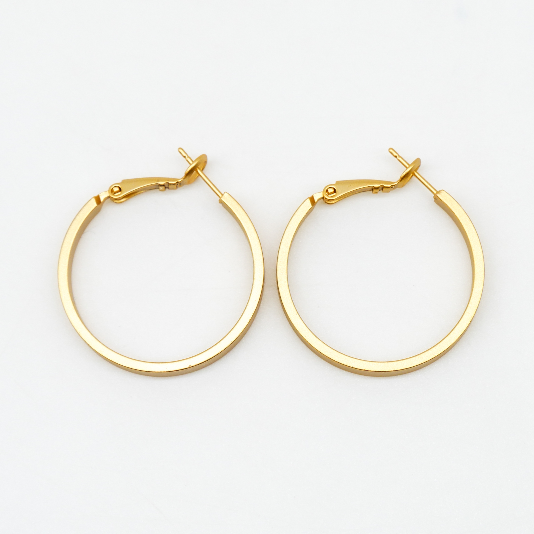  "Circle" Creole vergoldet Ø 30, 4 mm breit glatt