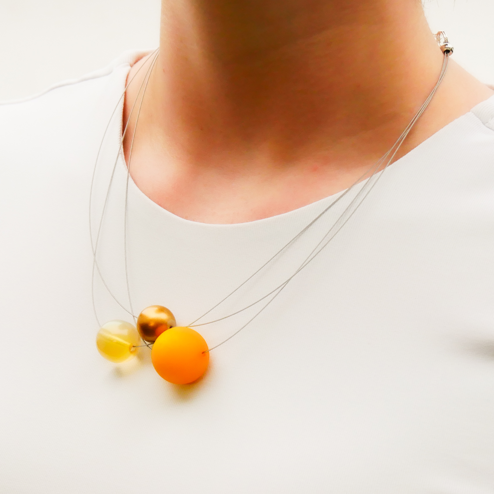  Color Explosion, kurze 3-Strang Kette "Planet" - Sonne gold-gelb