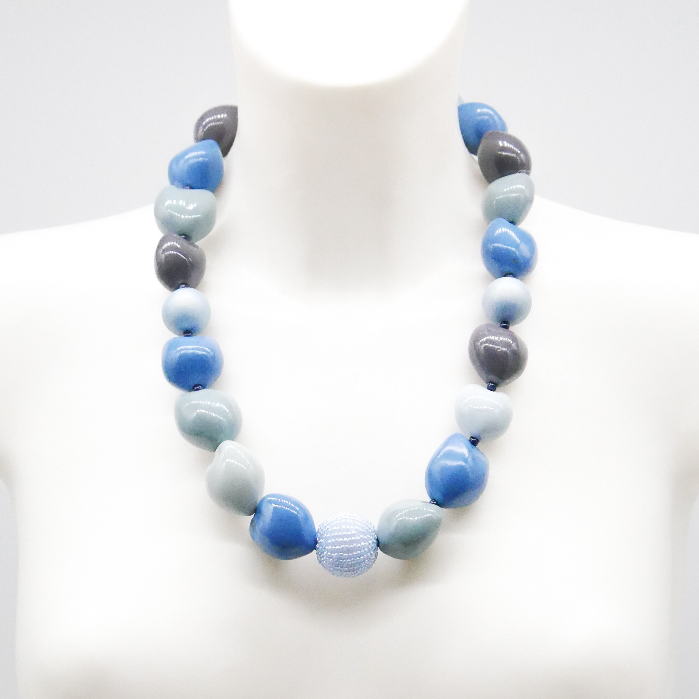 "Summer Feeling" Kette ca. 60 cm, Lumba Samen, Glasperlen, blue petrol