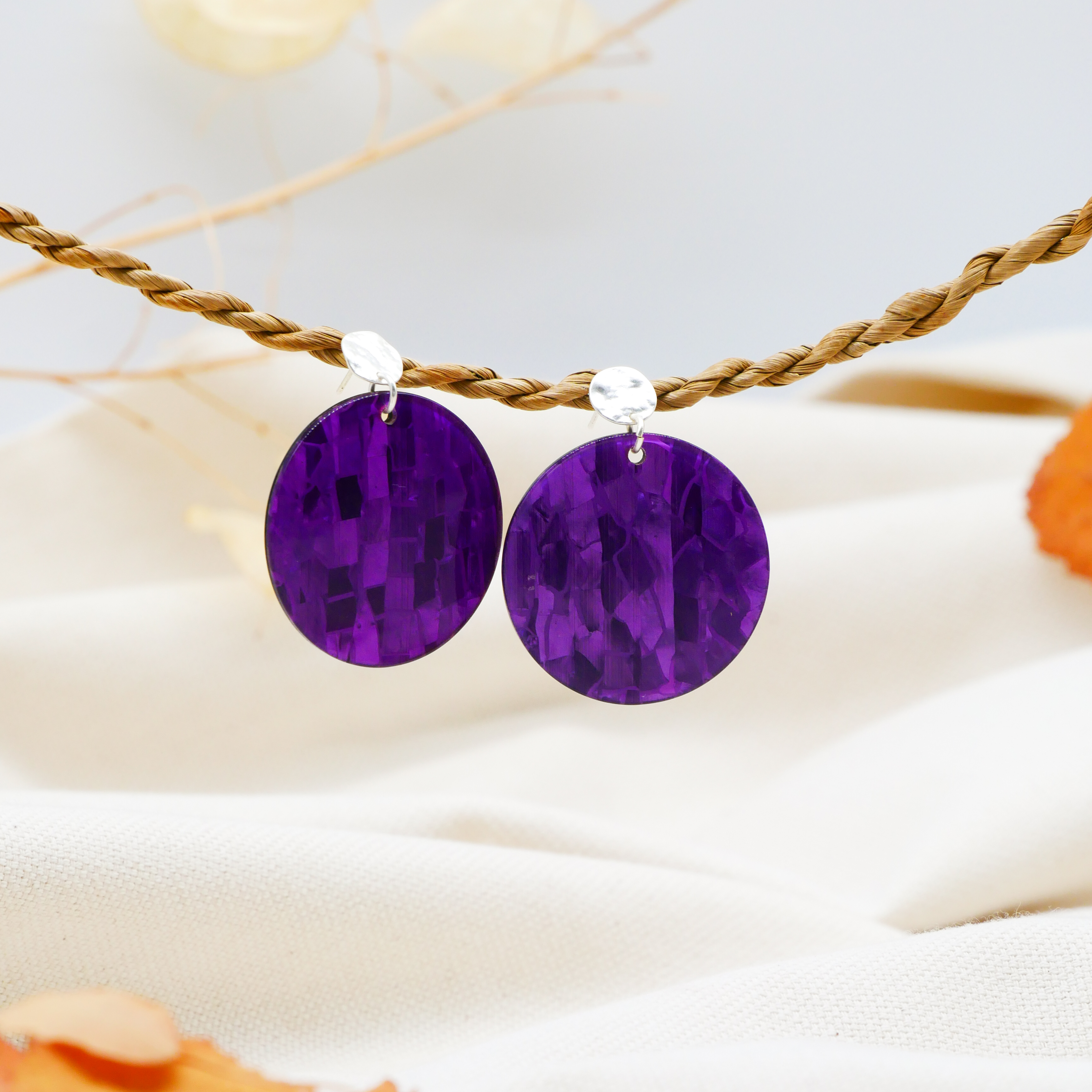 "Color Explosion", Ohrstecker Scheibe Ø 40 mm, Oberteil Ø 10 mm vergoldet, purple "Color Explosion", Ohrstecker Scheibe Ø 40 mm, Oberteil Ø 10 mm vergoldet, purple