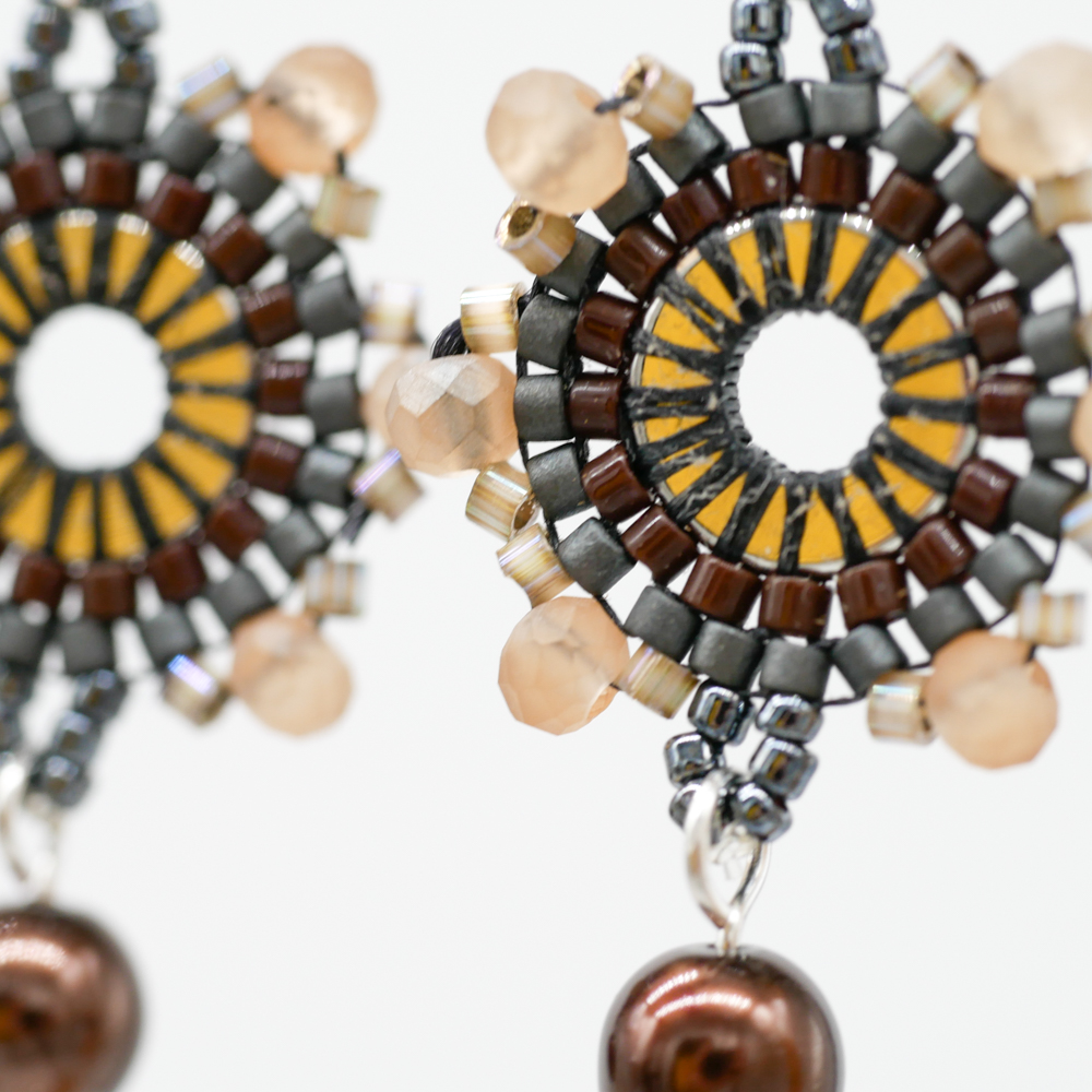 "Toho Art" Ohrhänger "Blüte" Toho Beads - verschiedene Farben