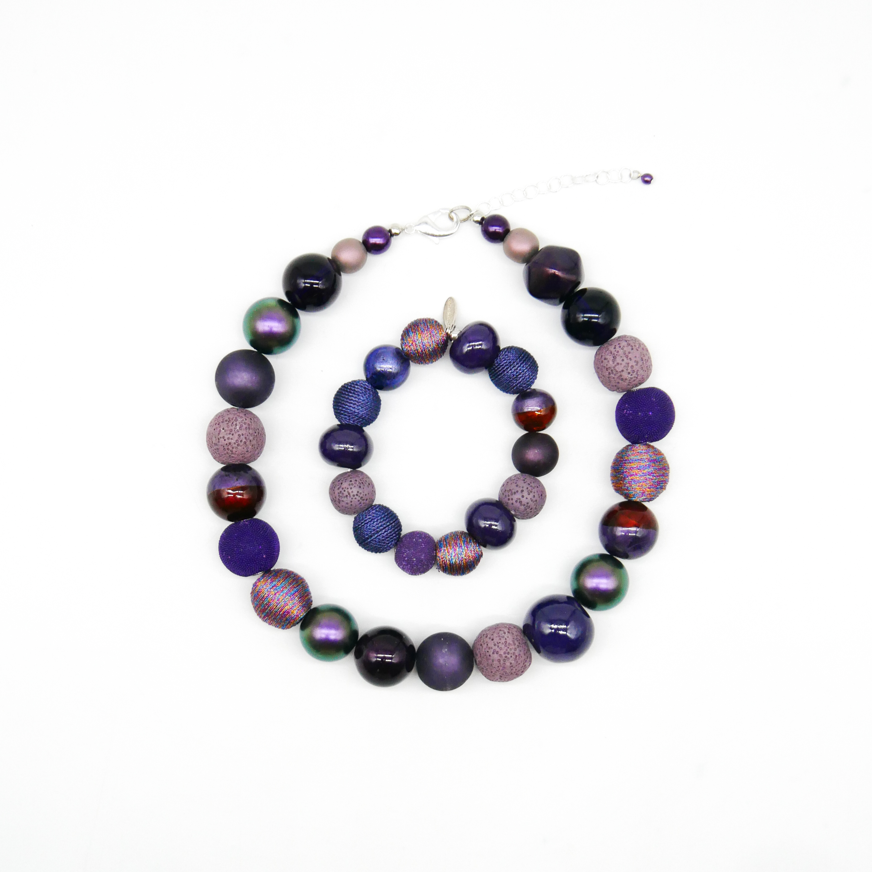 "Bollywood" Kette Ø ca. 20 mm, aubergine