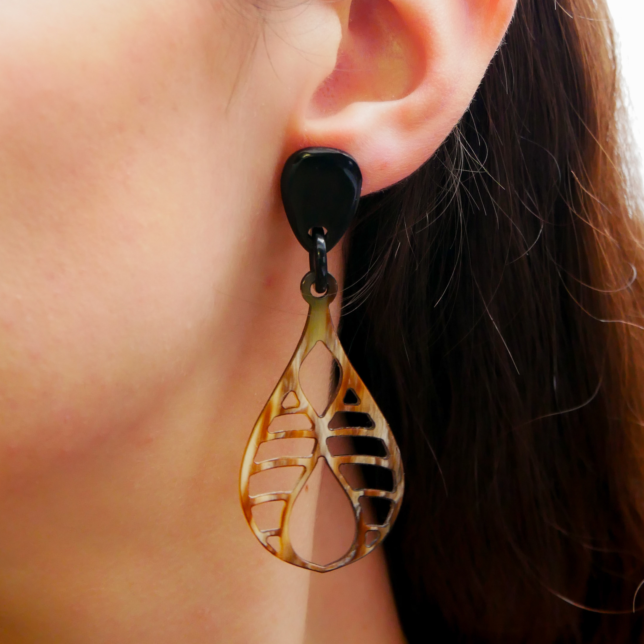  "Craft Art" Ohrring "Pendel" braunes afrikanisches Horn