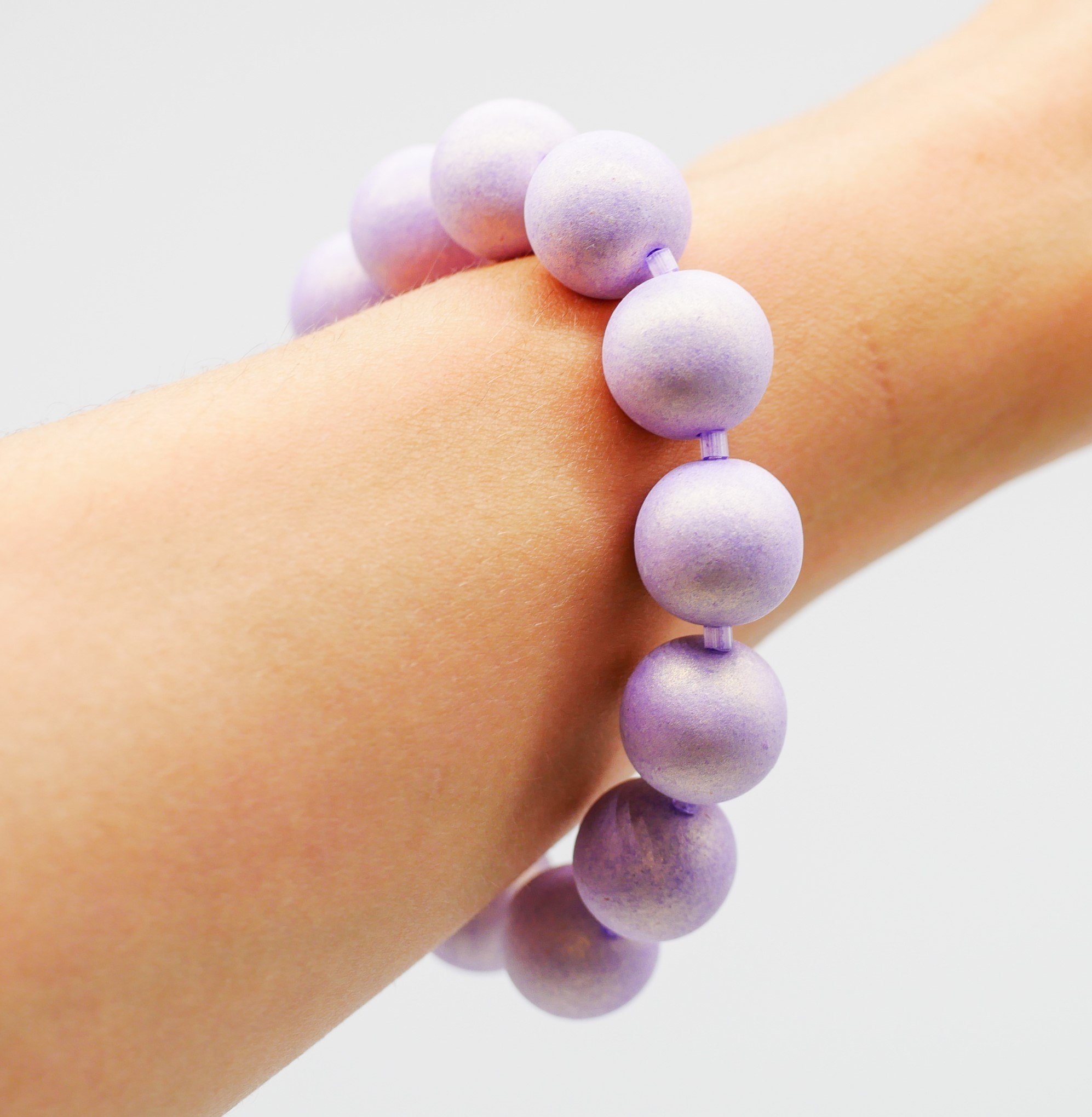 "Summer Feeling" - Armband auf Gummi, Glaskugeln, matt, flieder