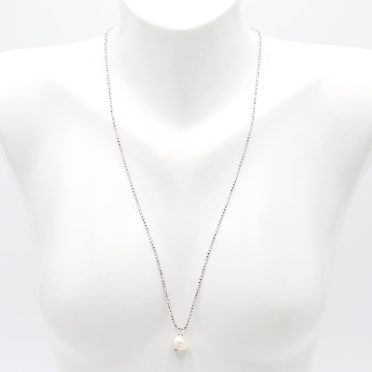 "Freshwater Pearls", lange Kette mit weißer Süßwasserzuchtperle, 80 cm