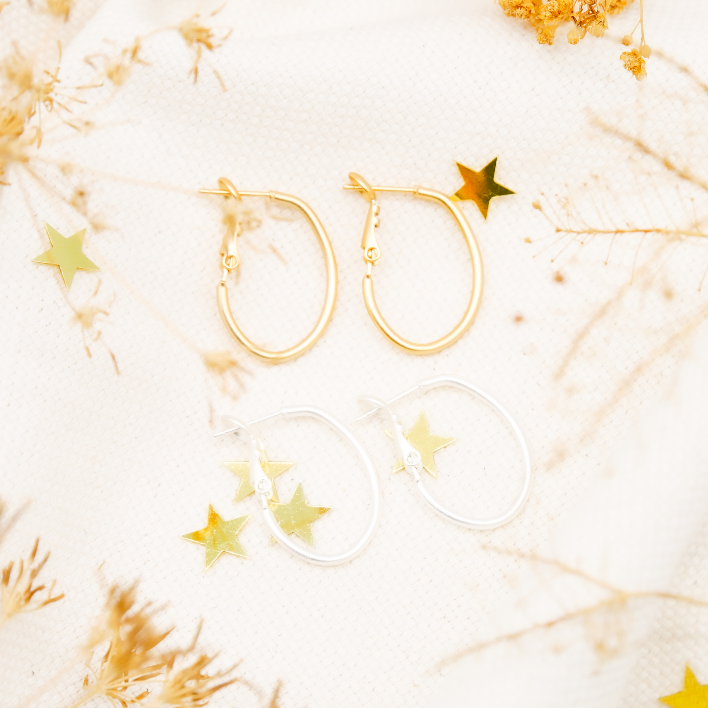 "Circle", filigrane ovale Creole vergoldet ca. 23 x 18 mm 