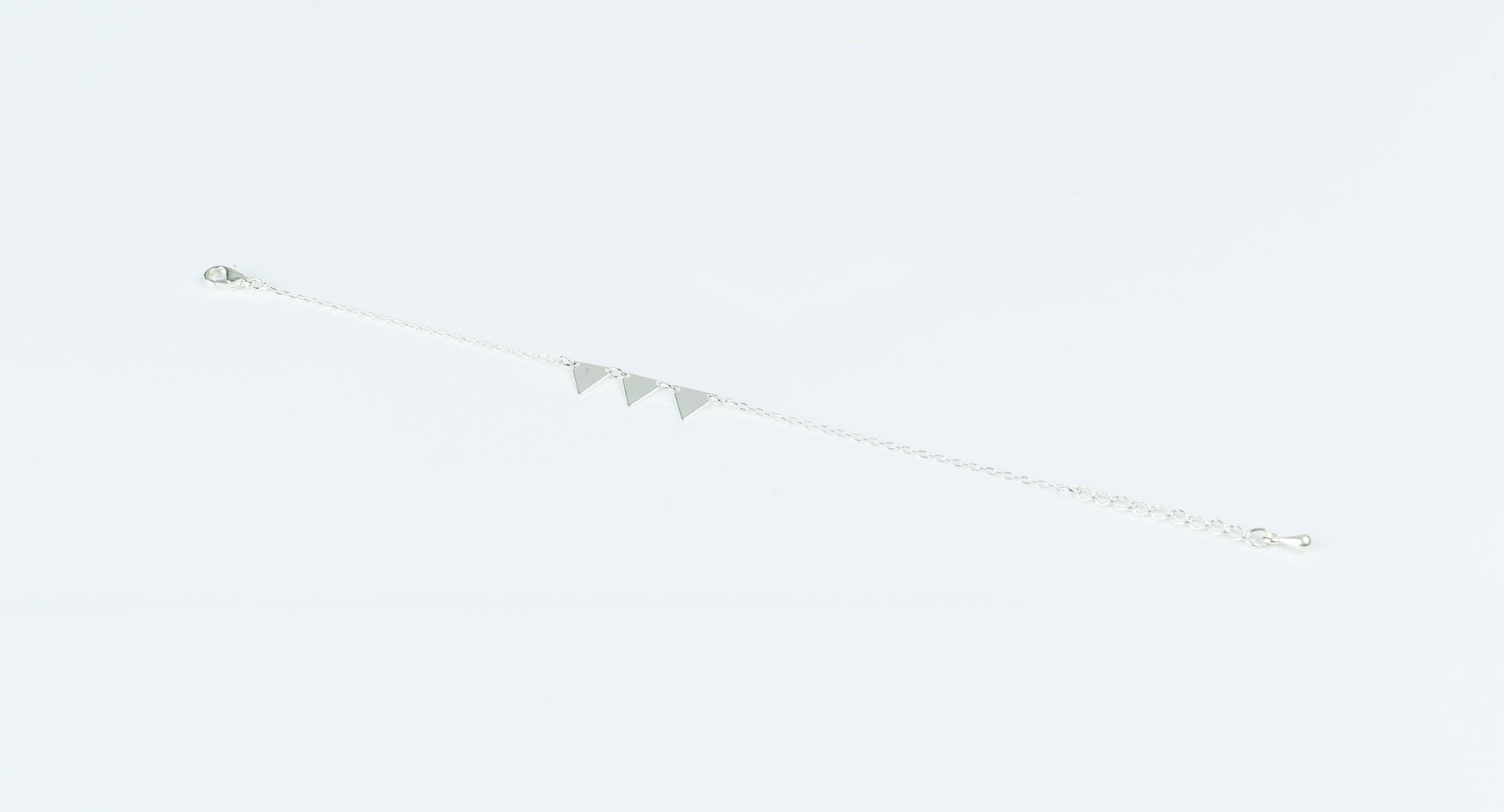 "Fine Filigré" feines Armband, kleine Dreiecke, versilbert