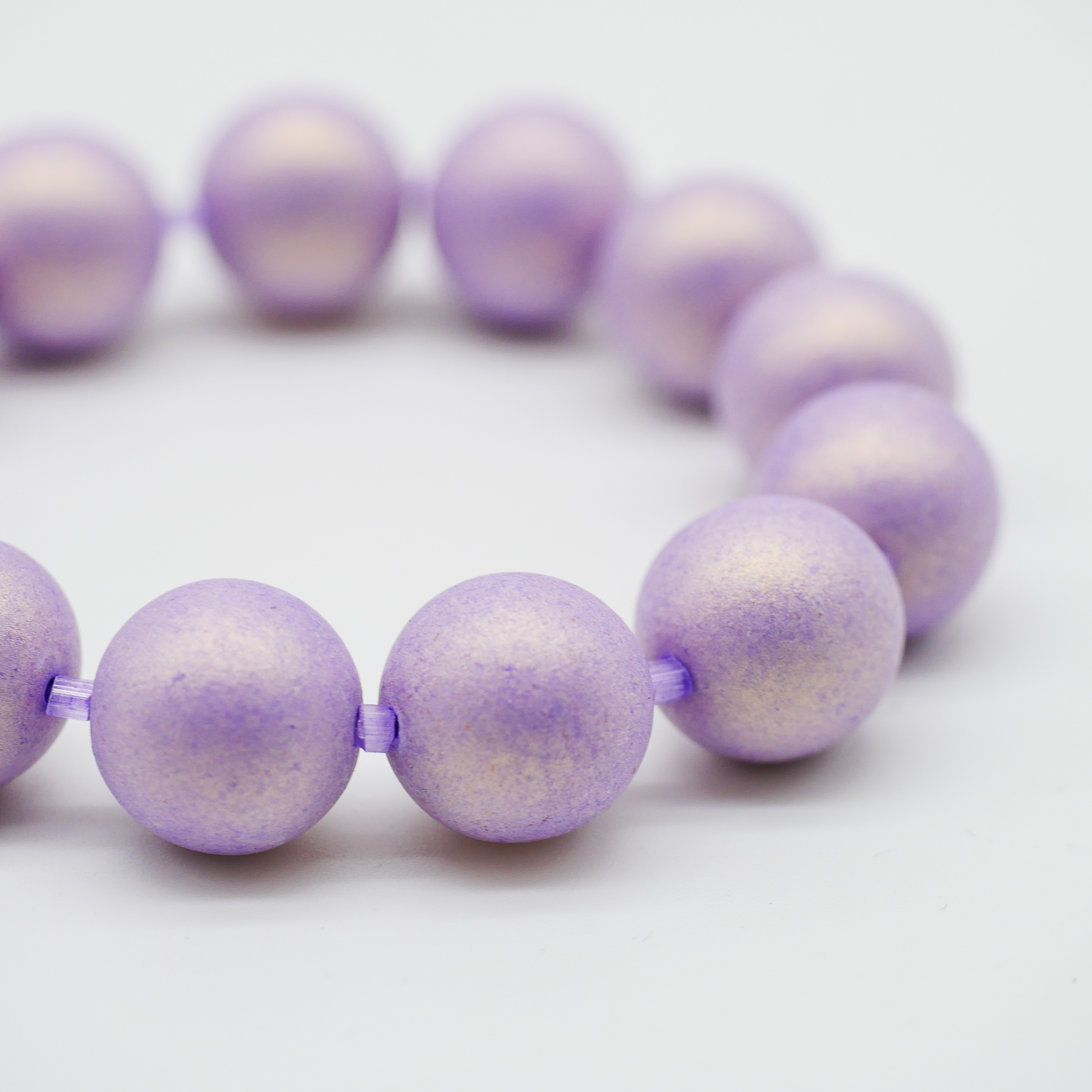 "Summer Feeling" - Armband auf Gummi, Glaskugeln, matt, flieder