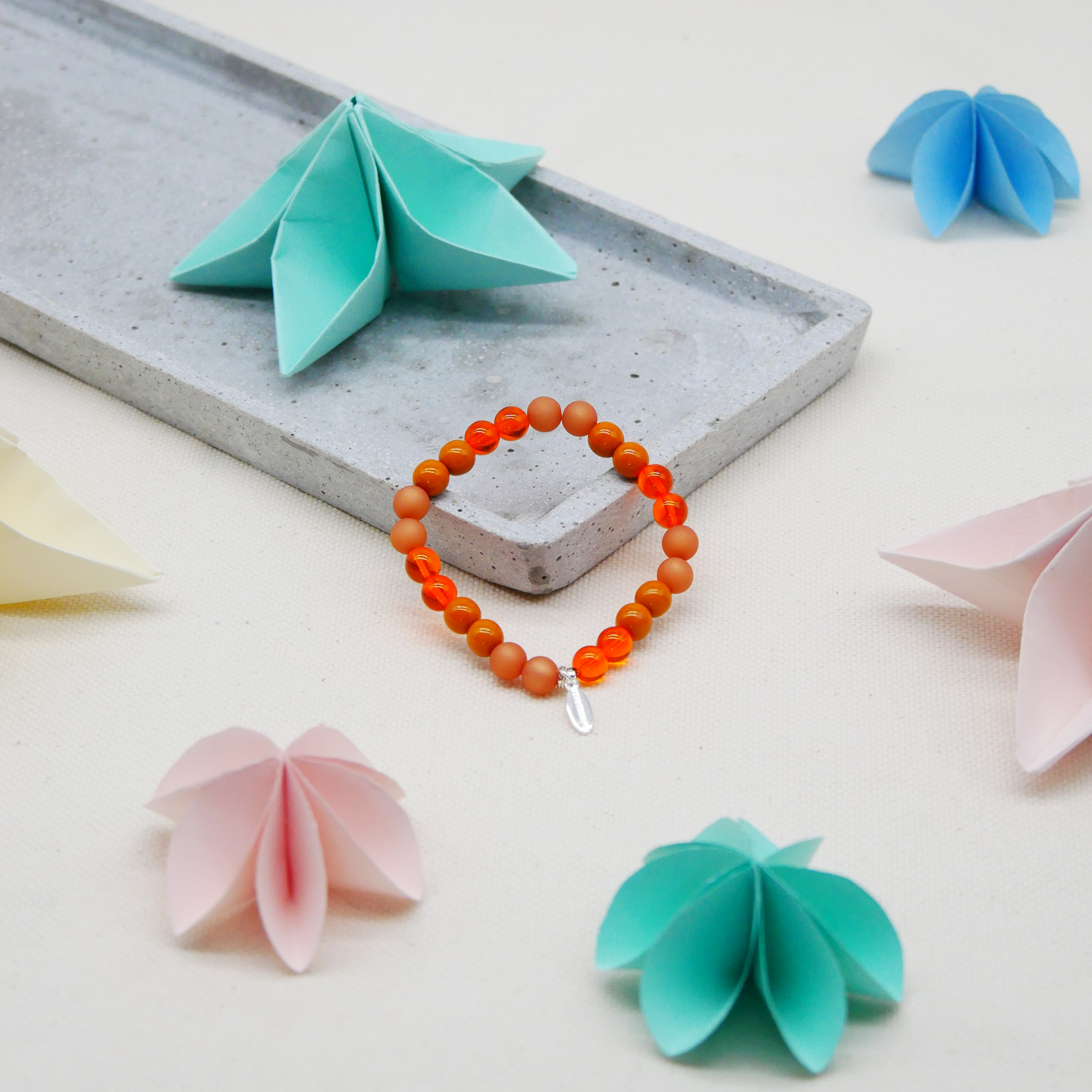  Color Explosion, Armband auf Gummi Ø 8 mm, Glas- und Polaris Perlen, Jupiter orange