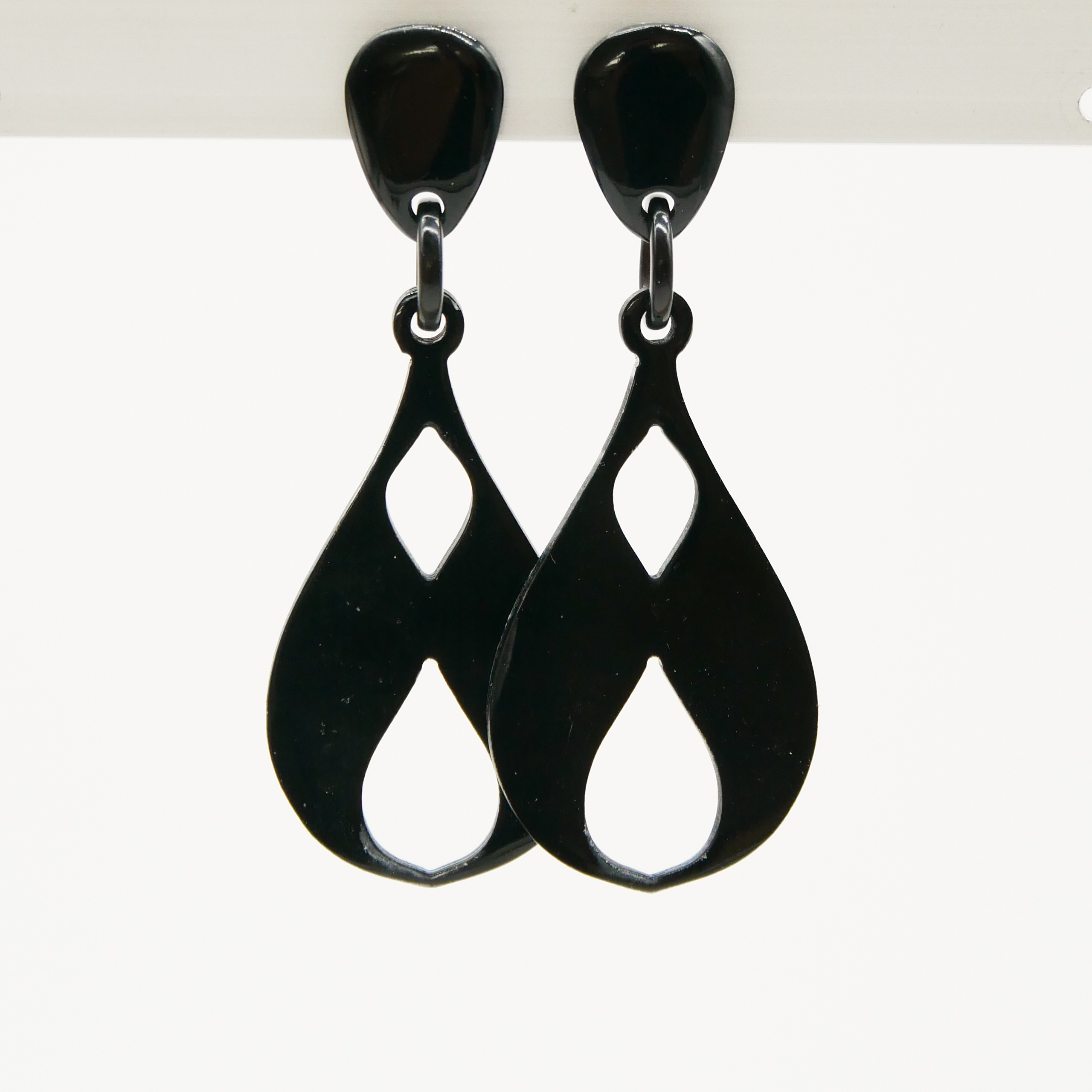 "Craft Art", Ohrring "Pendel" schwarzes Horn "Craft Art", Ohrring "Pendel" schwarzes Horn