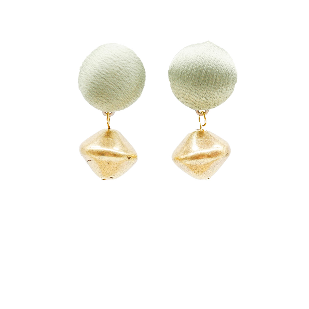 "Fine Bead Art" earrings fabric coated bead, light green, golden bead