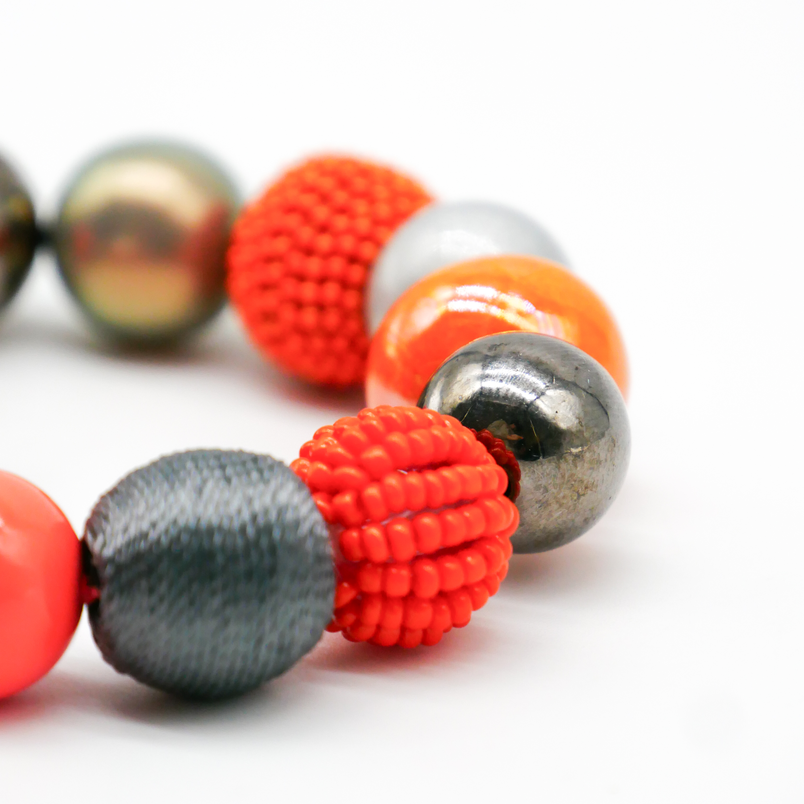  "Bollywood" Armband auf Gummi, vulkan