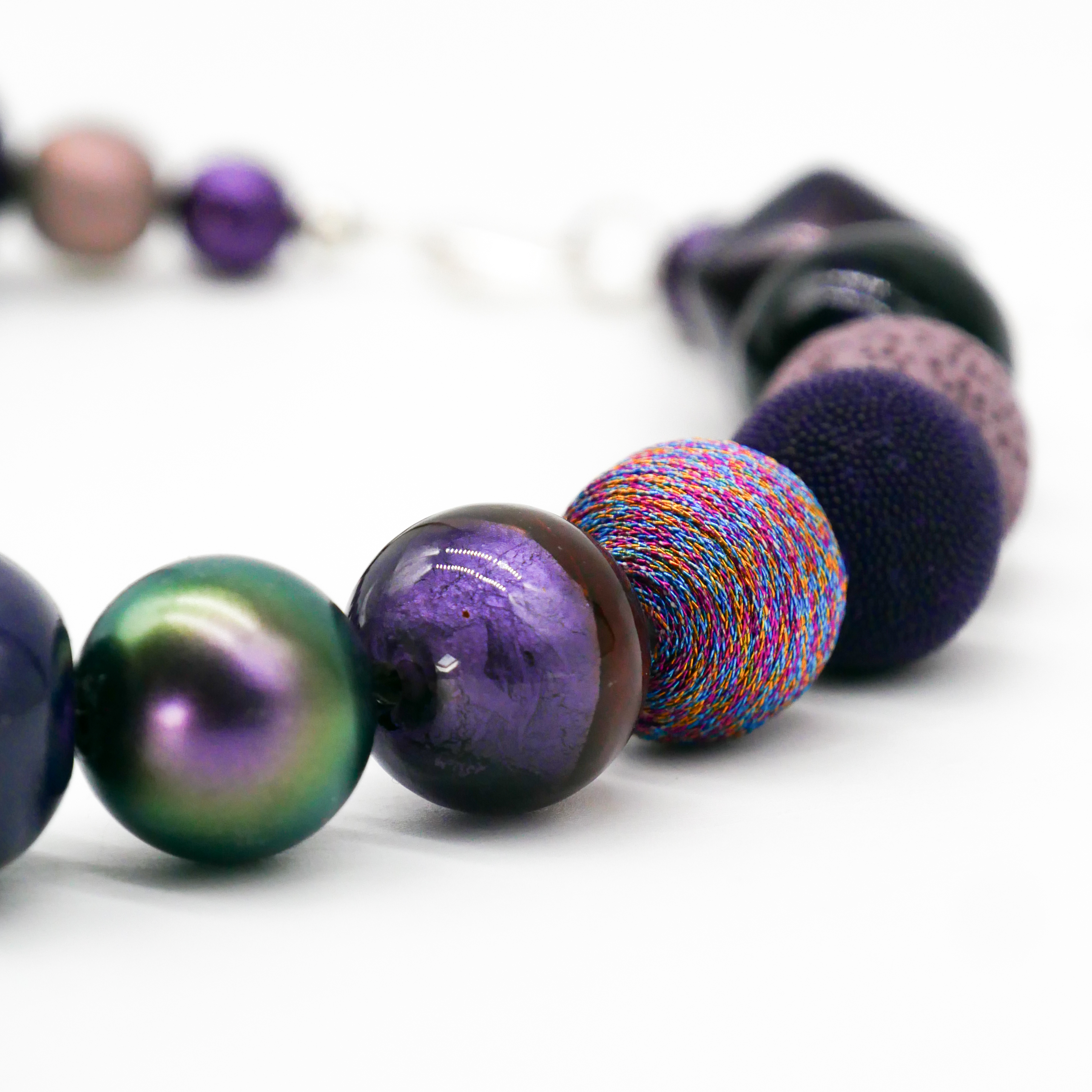 "Bollywood" Kette Ø ca. 20 mm, aubergine