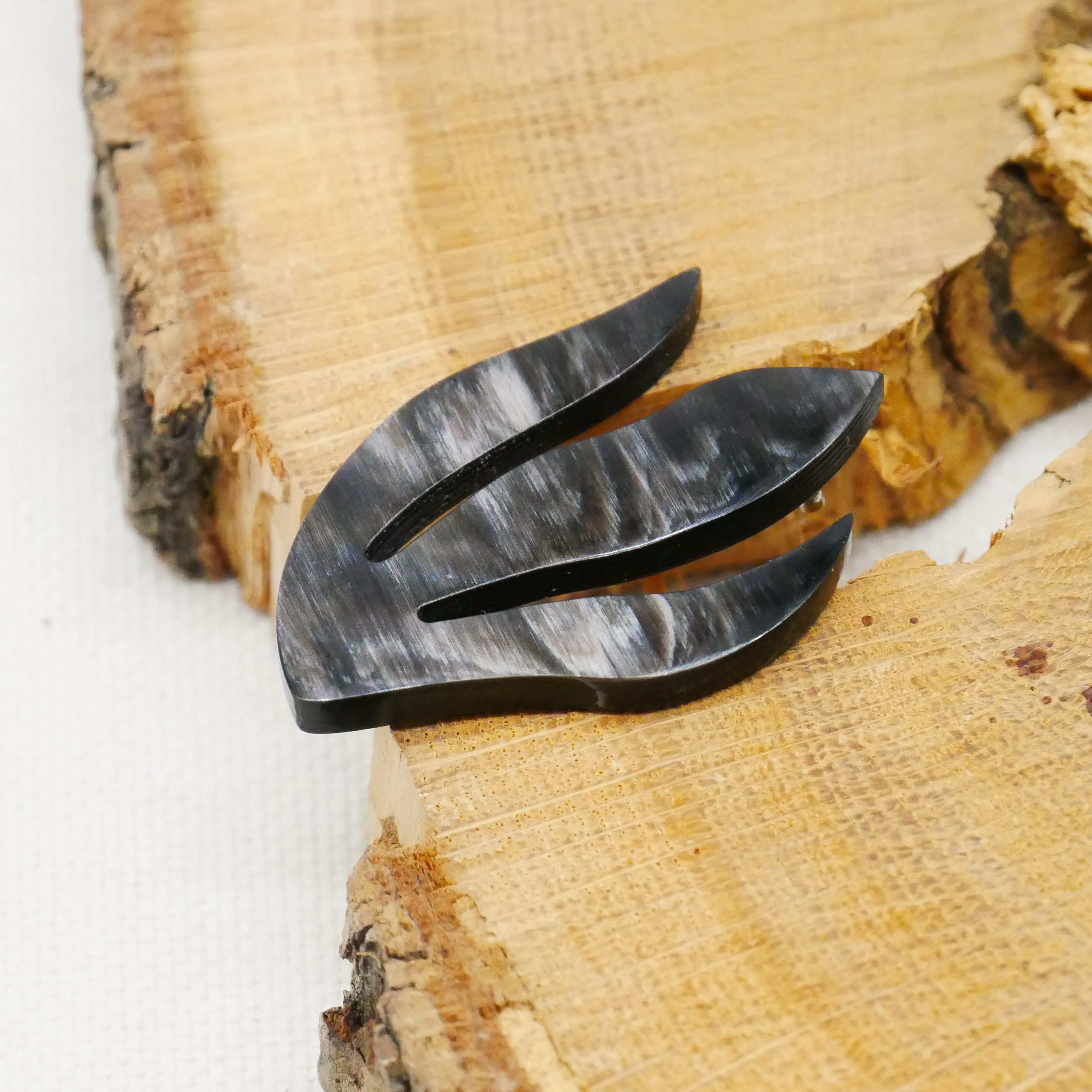 Hornbrosche "Flamme" marble Horn 