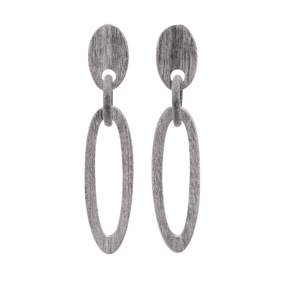 Horn Ohrhänger, ovales Element, schwarz matt