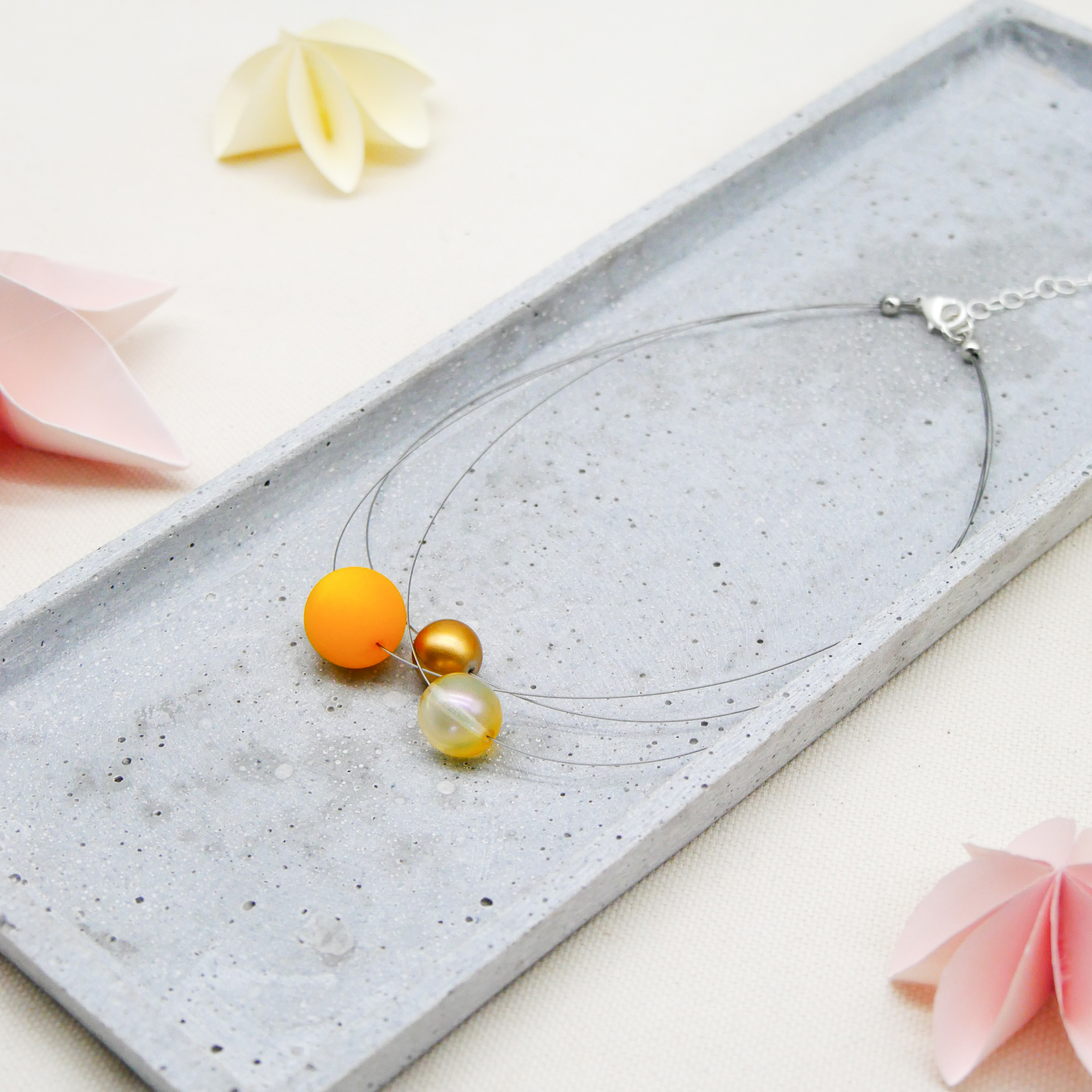  Color Explosion, kurze 3-Strang Kette "Planet" - Sonne gold-gelb