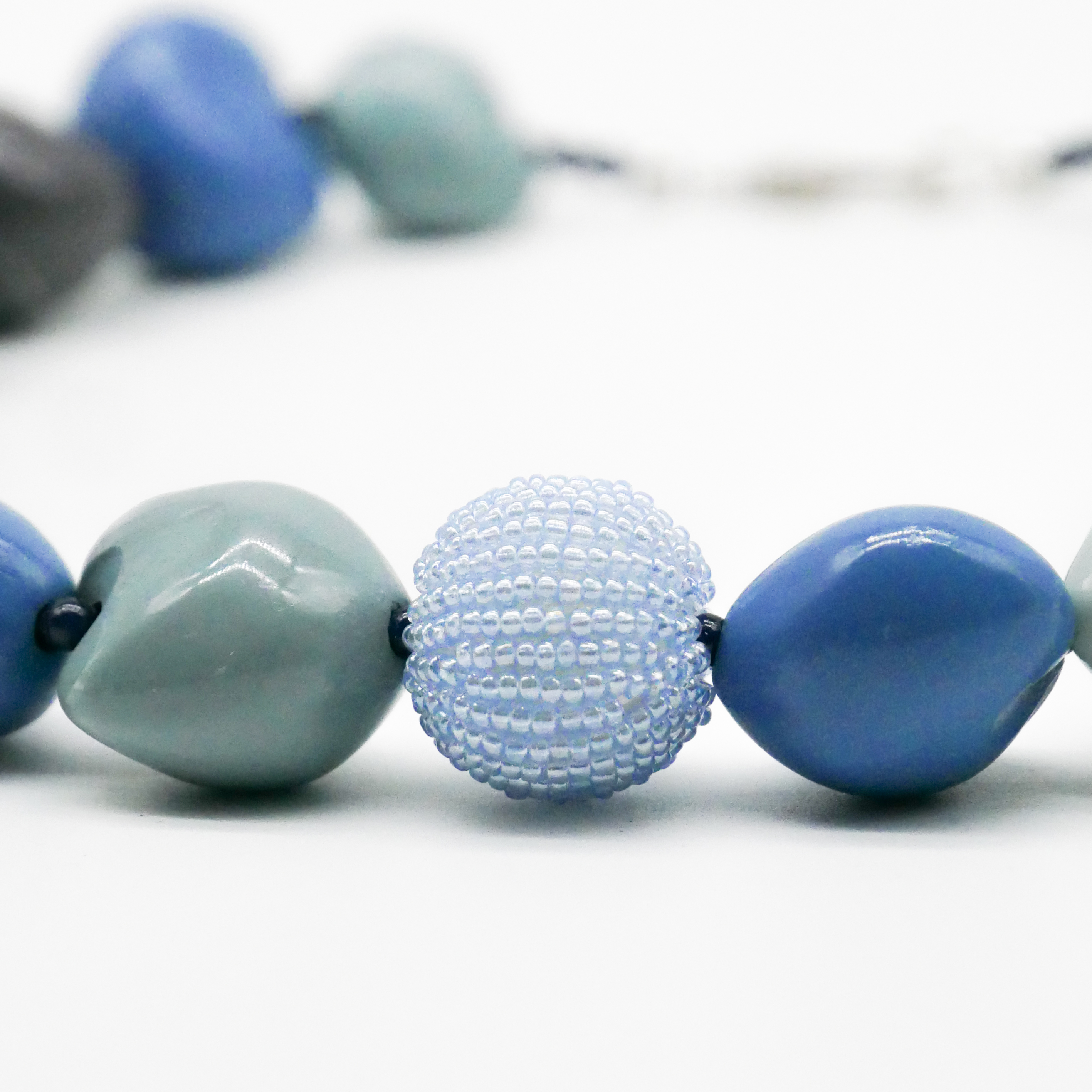  "Summer Feeling" Kette ca. 60 cm, Lumba Samen, Glasperlen, blue petrol