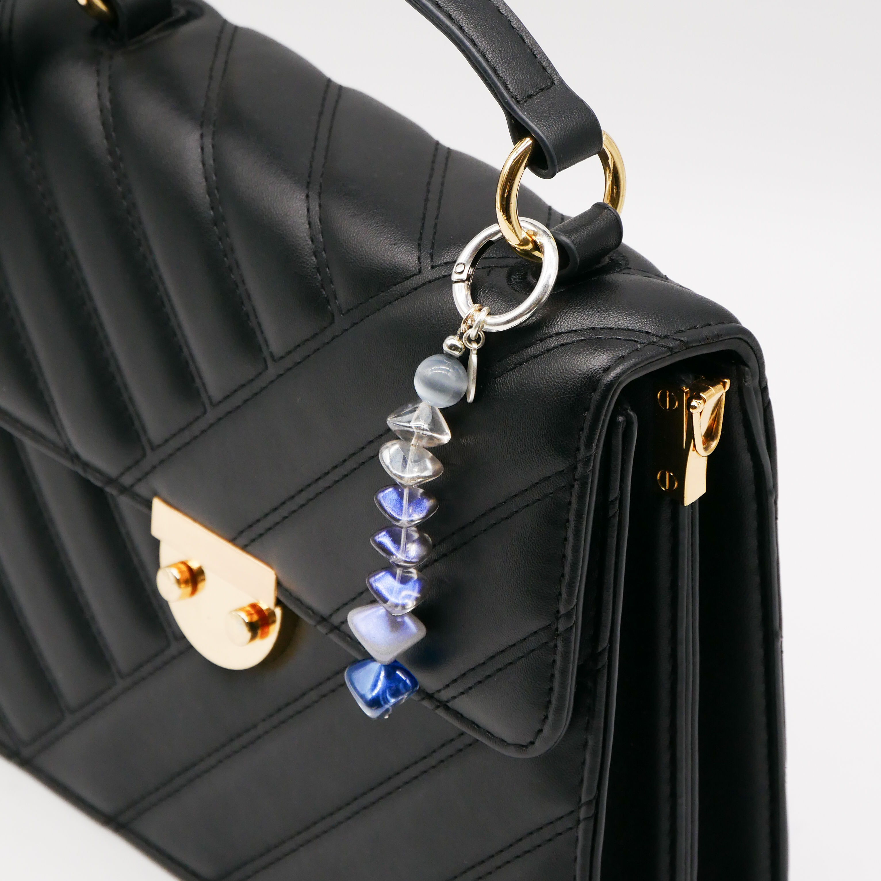  "Lucky Pendant" Anhänger, 1 Strang Glasperlen grau - blau 