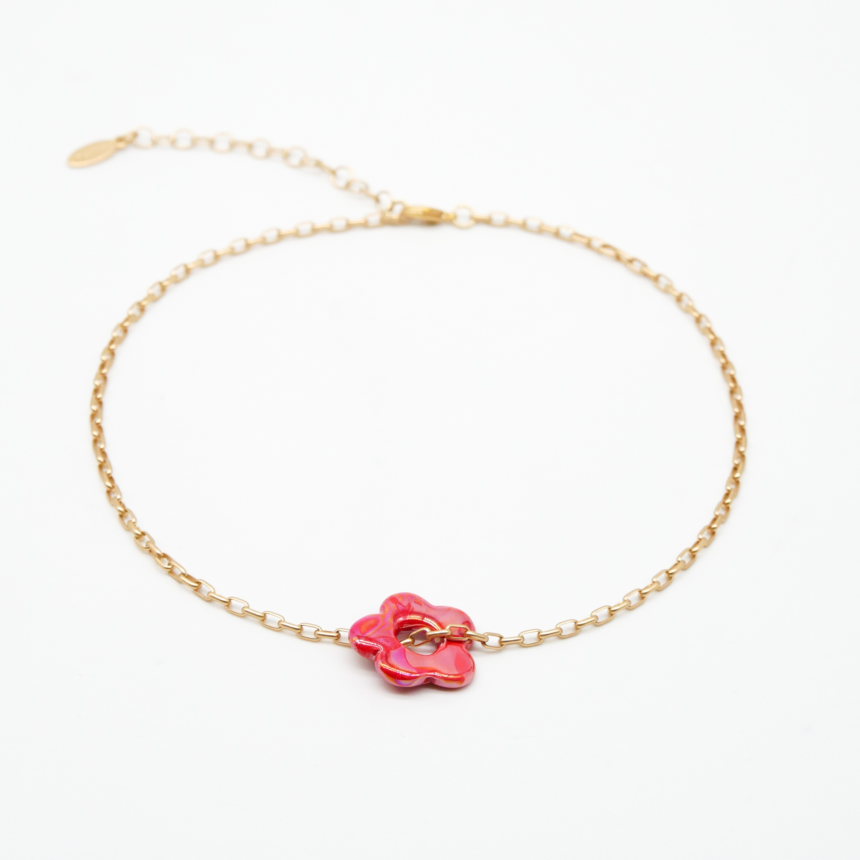 "Summer-Feeling", Kurze Metallkette vergoldet, Keramikblume red "Summer-Feeling", Kurze Metallkette vergoldet, Keramikblume red