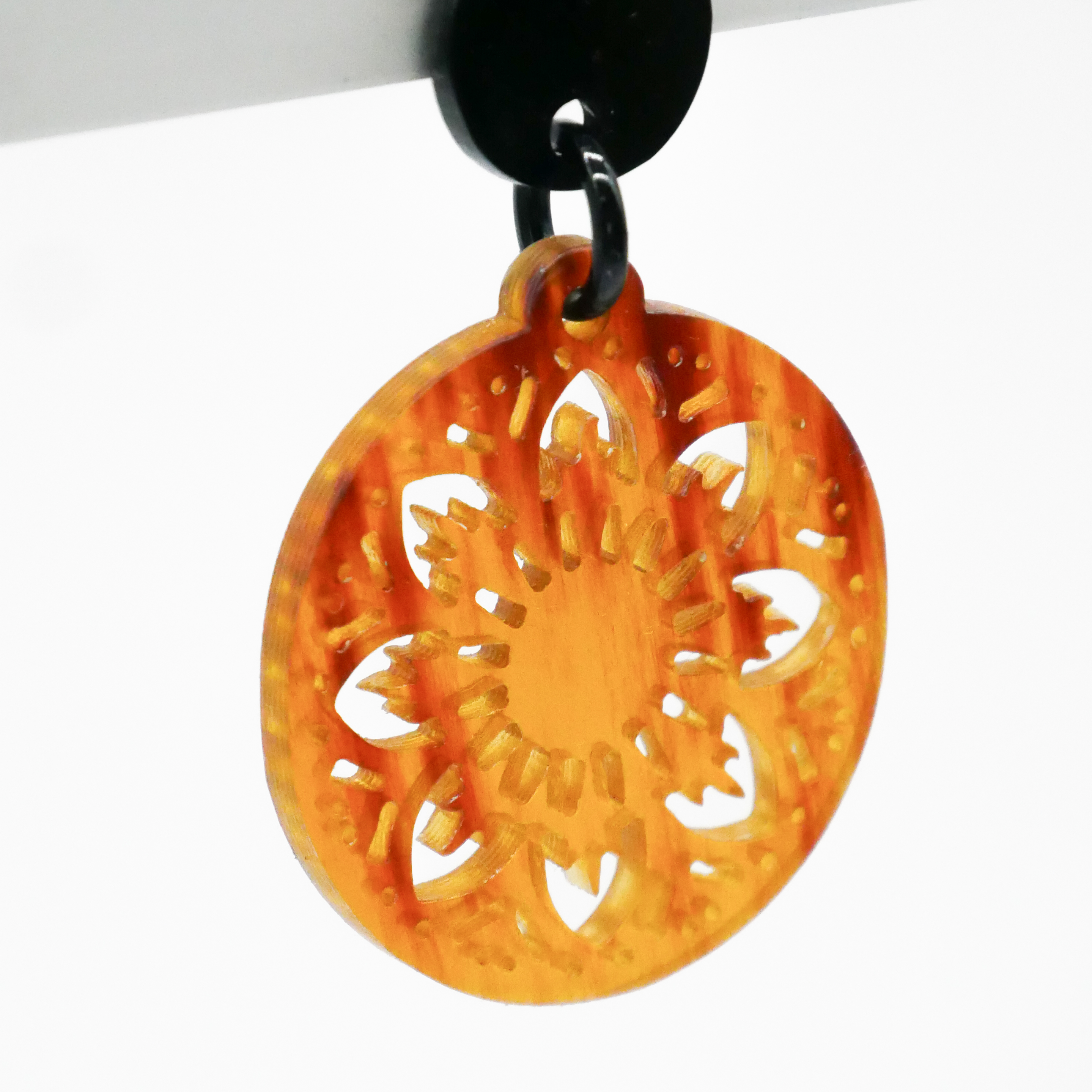 "Craft-Art", Ohrring Ø ca. 40 mm braun Horn Mandala Design 