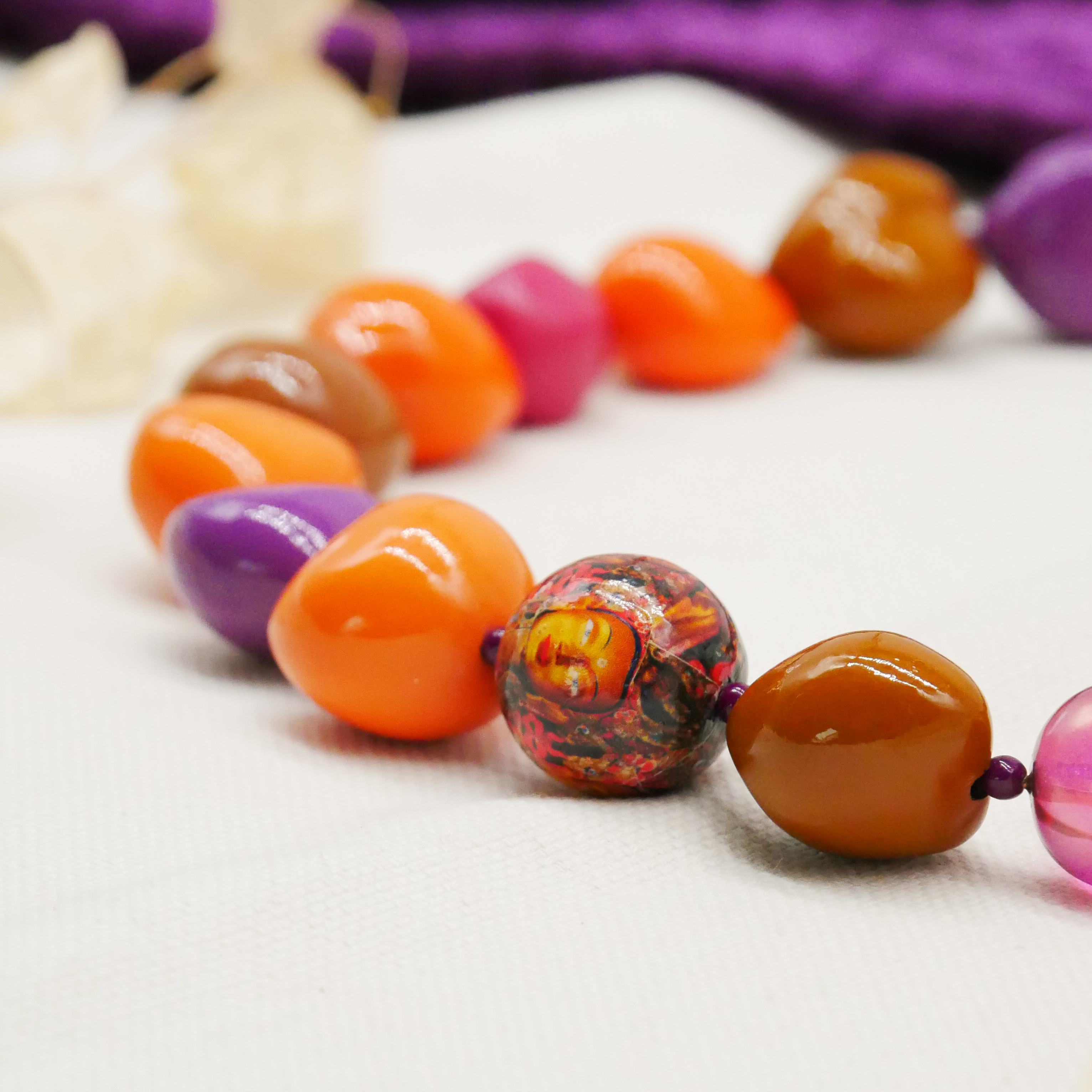  "Summer Feeling" Kette ca. 60 cm, Lumba Samen, Glasperlen, Resin Perle, blumenwiese