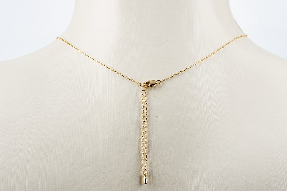 "Fine Filigré" feine kurze Metallkette, kleines Dreieck mit weißer Perle, vergoldet