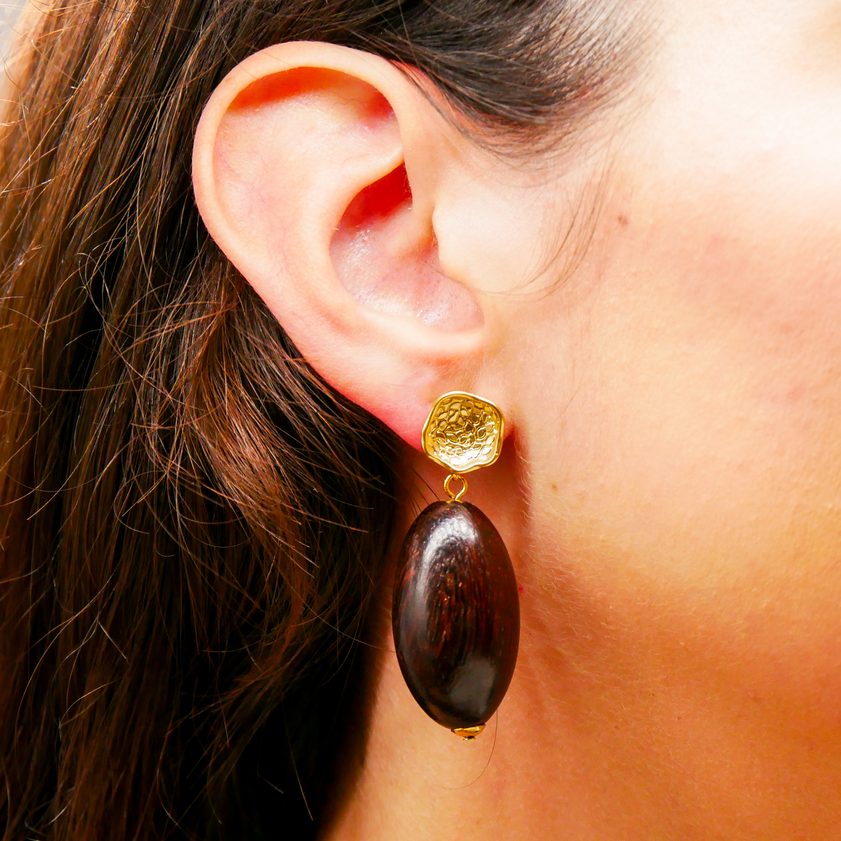 "Woodland", Ohrring Robles Olive ca. 35x18 mm vergoldetes rundes Oberteil